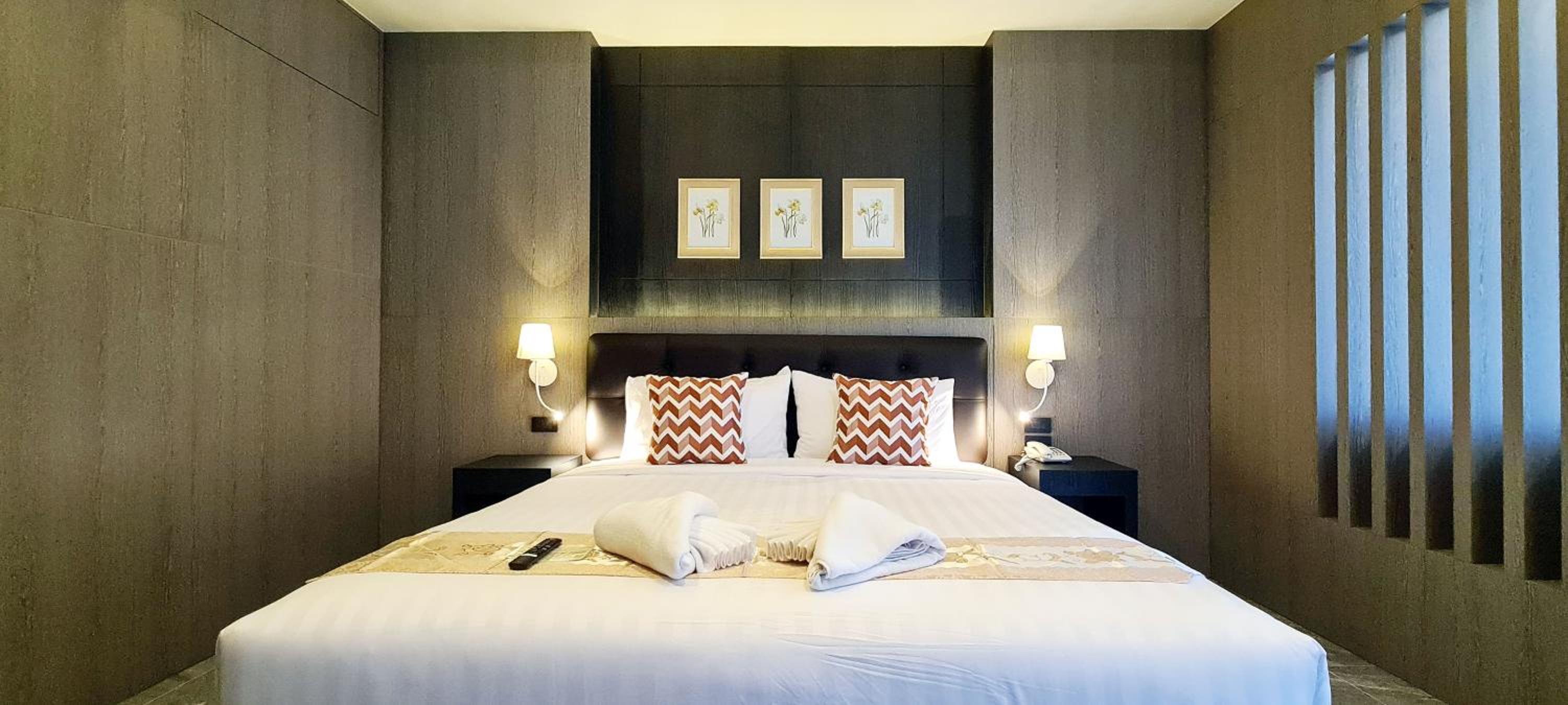King Suite - Photo 8