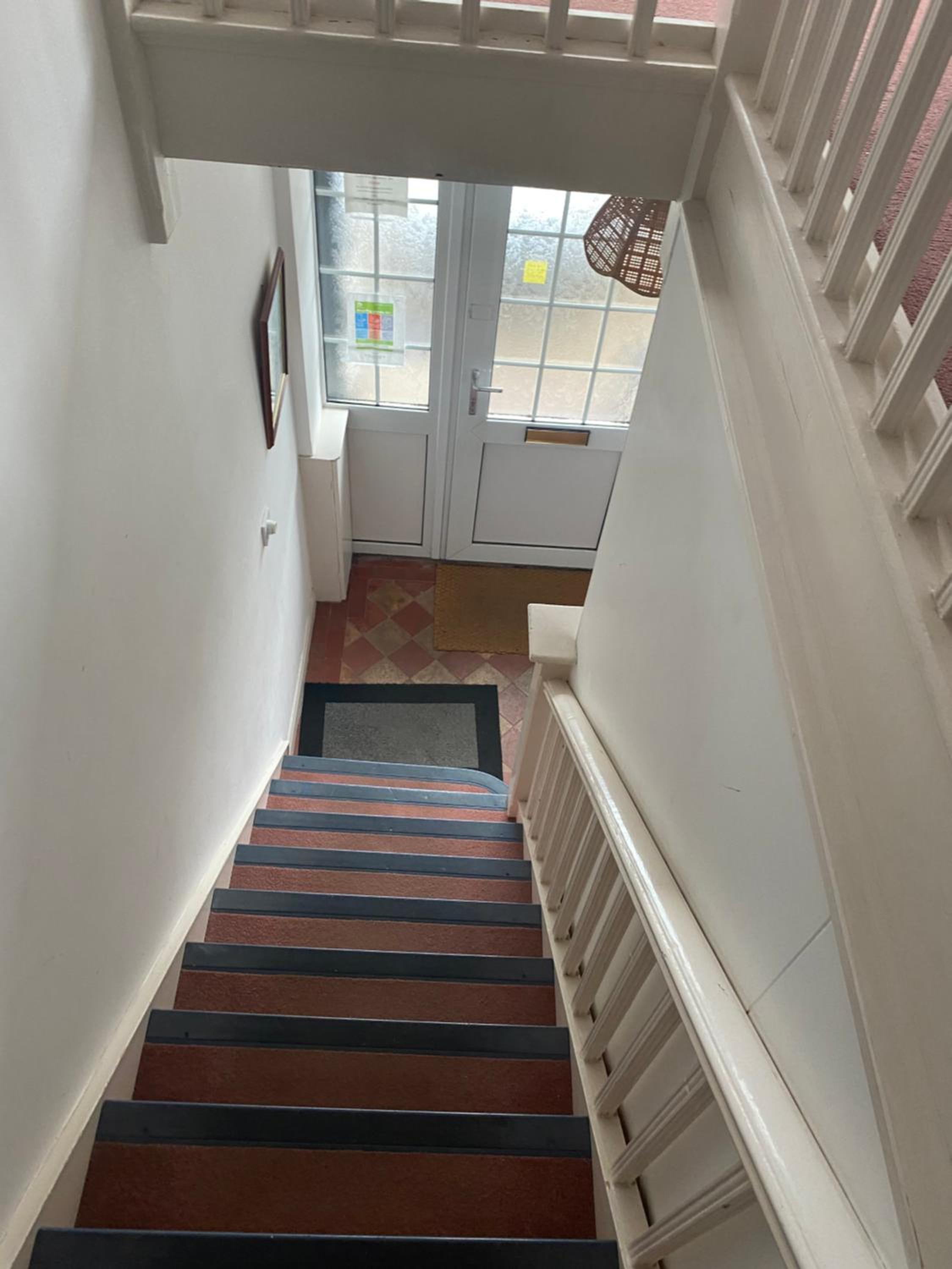 One-Bedroom Apartment - Photo 14