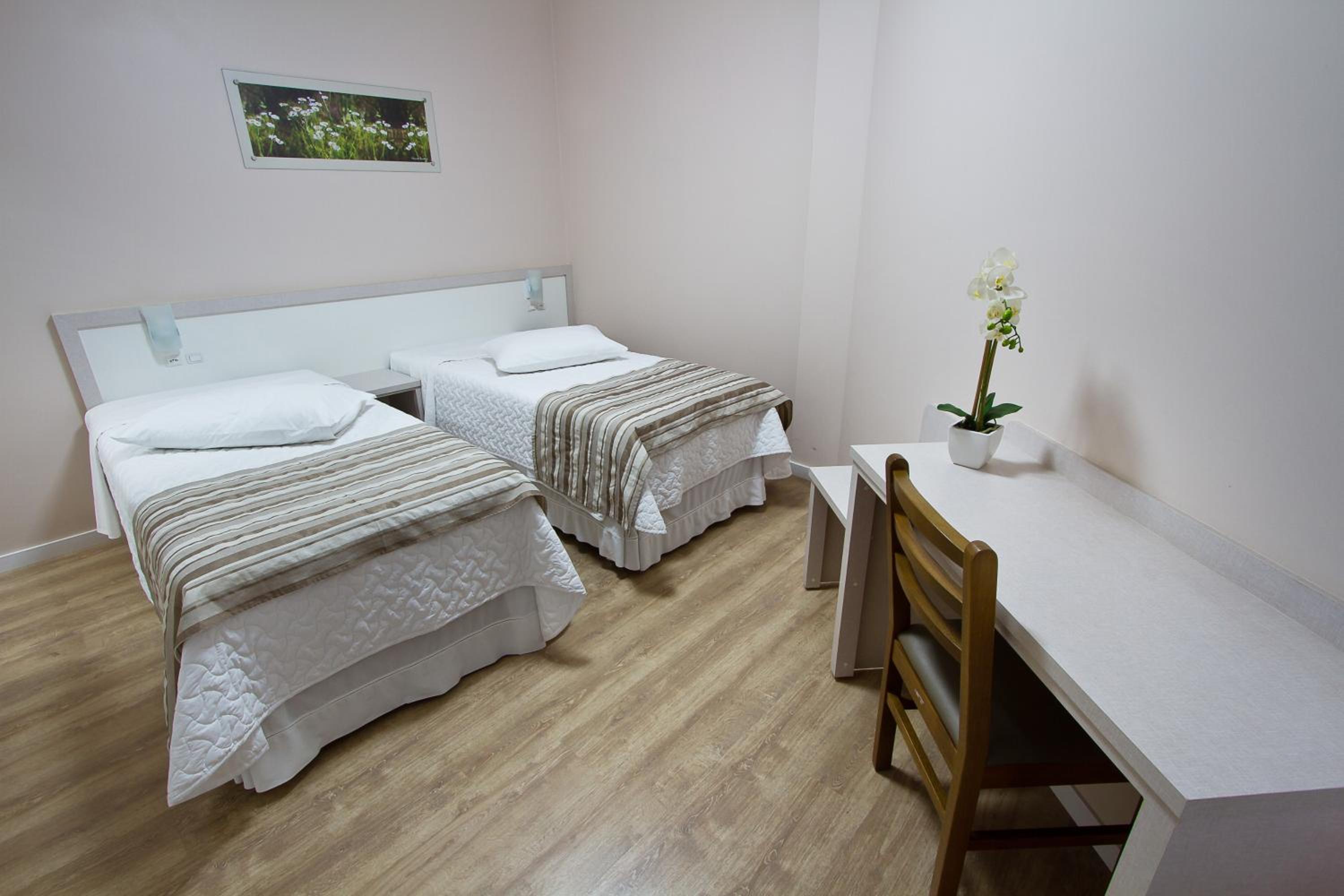 Standard Twin Room photo 1