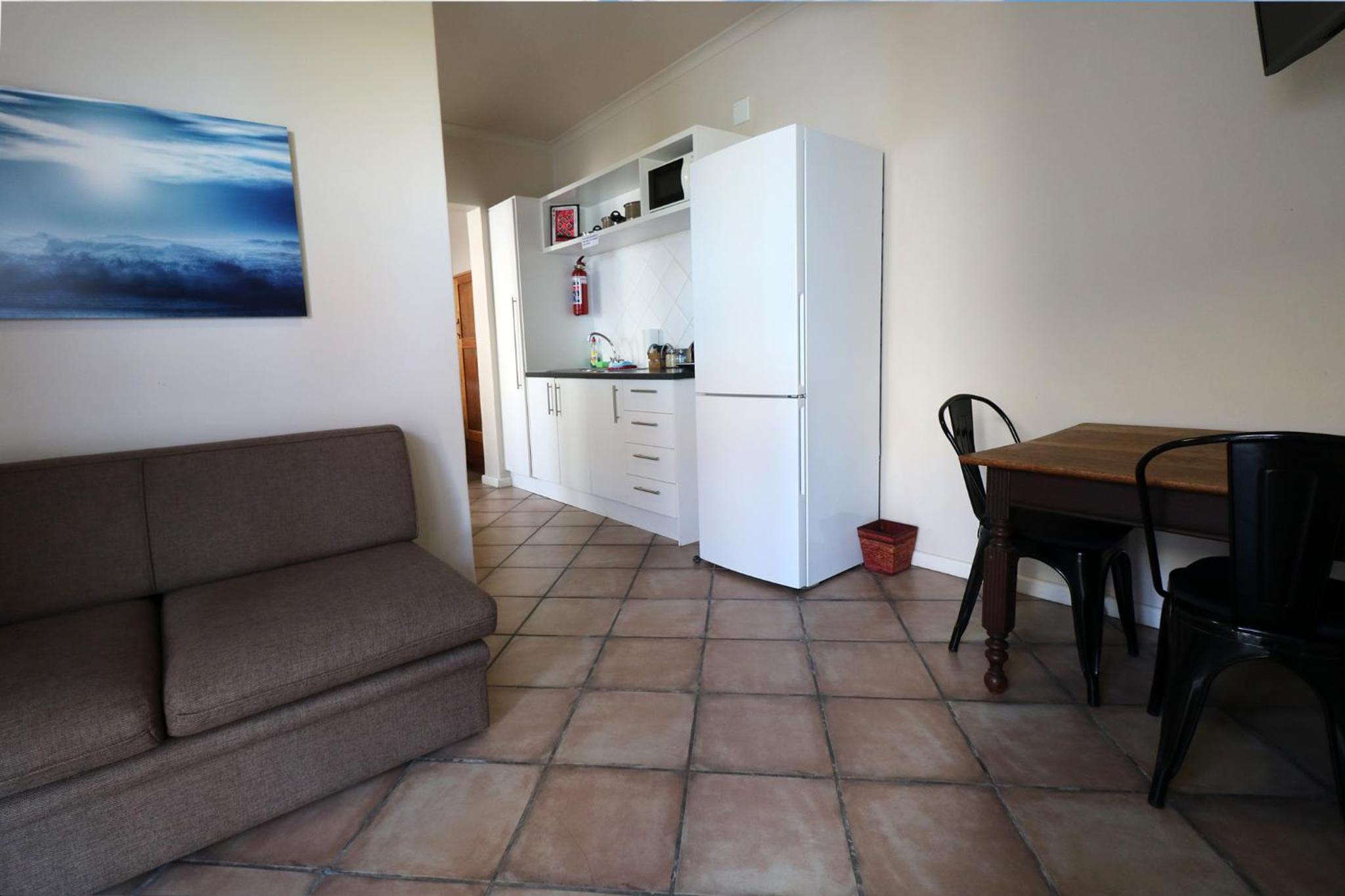 Apartment - Ground Floor photo 2