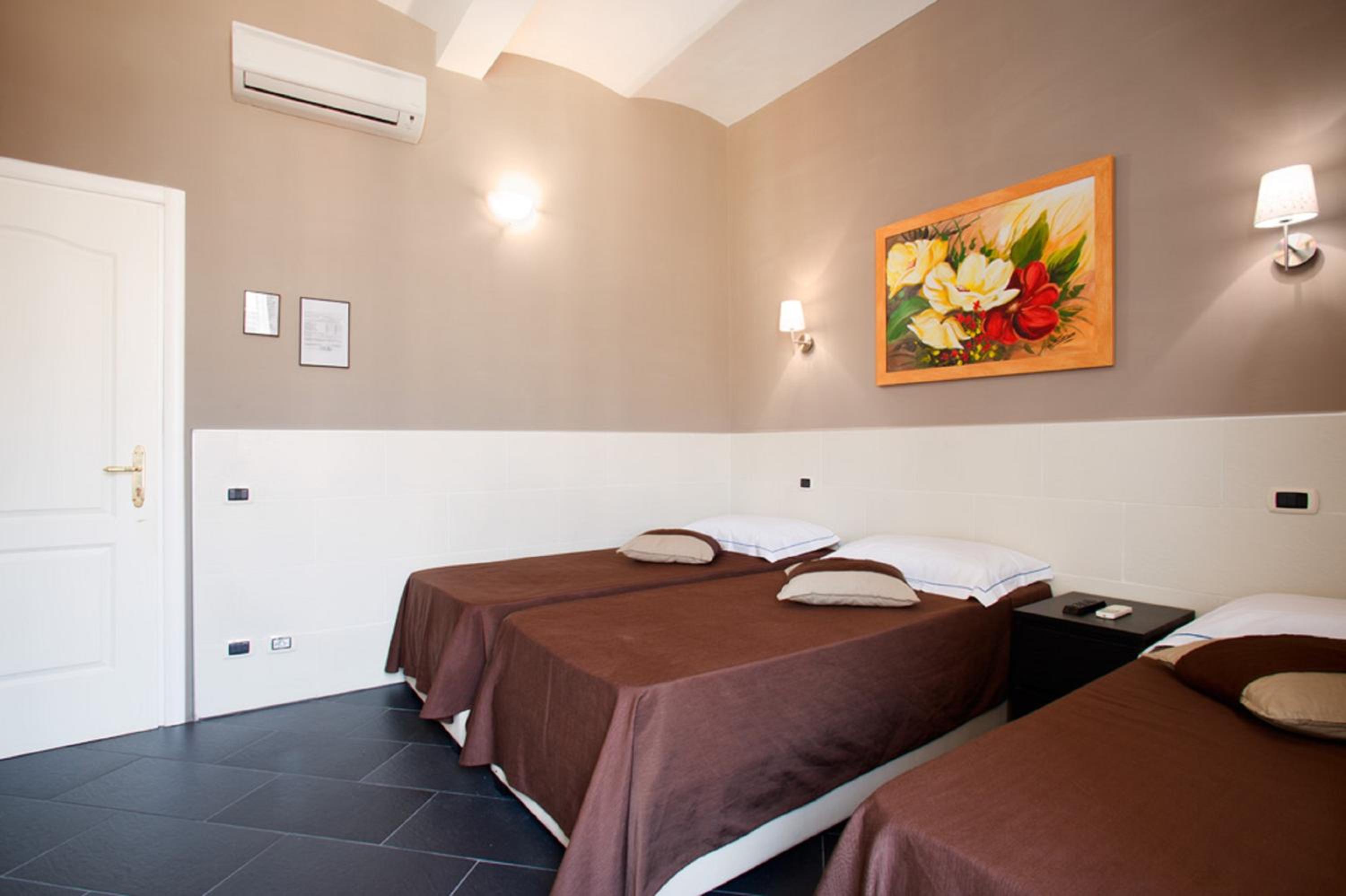Economy Triple Room - Separate Building photo 1