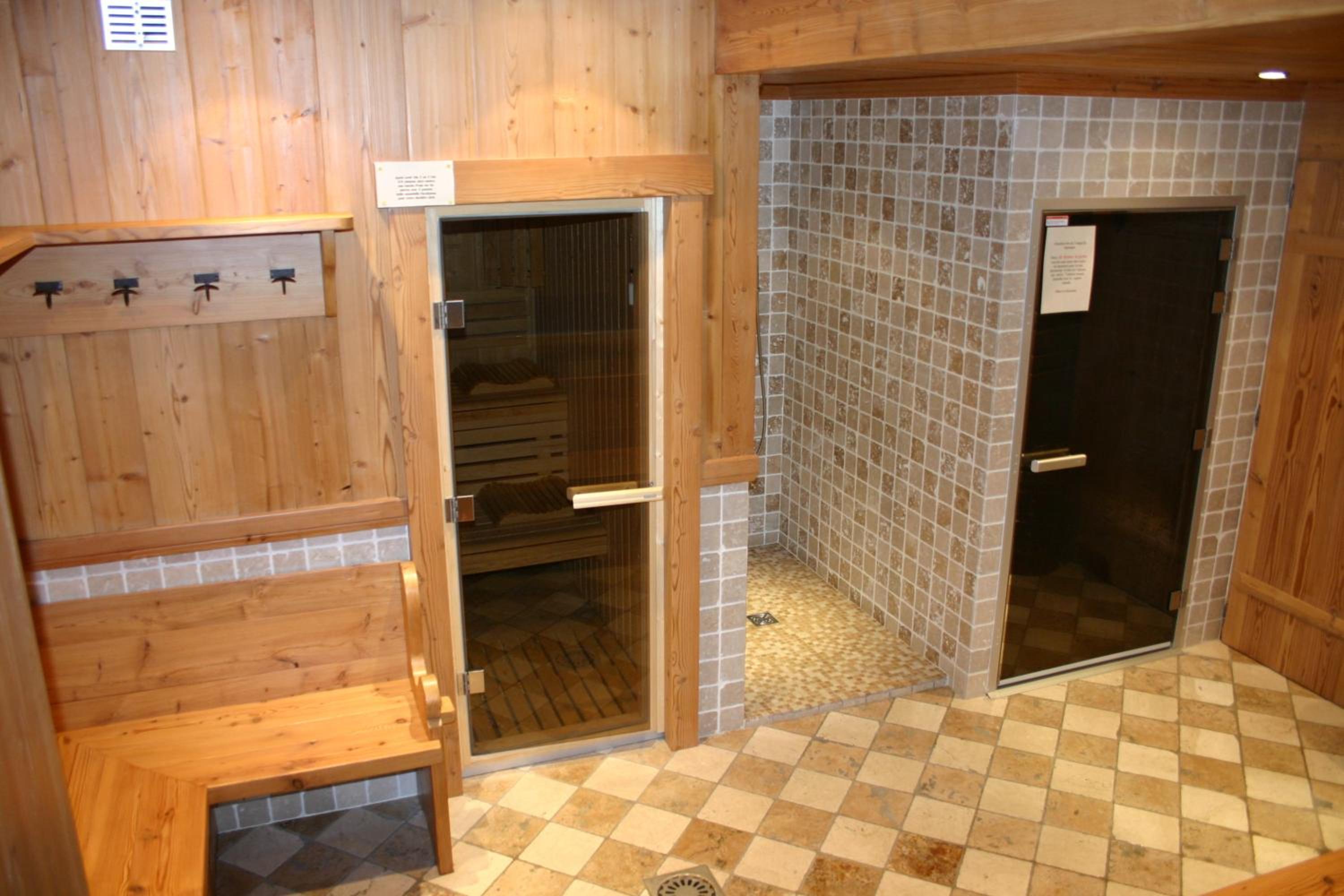 Studio with Balcony (4 Adults) 