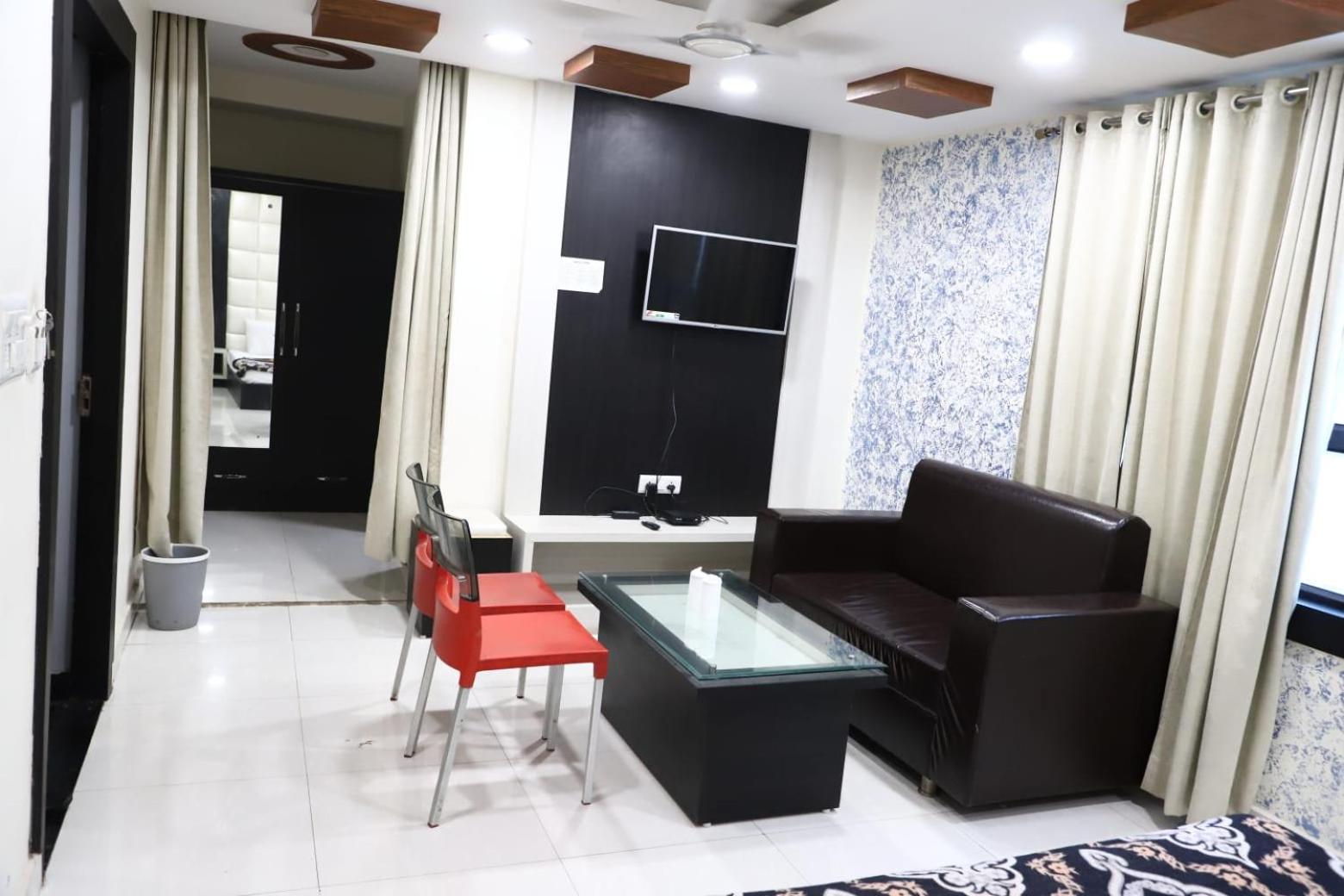Deluxe Suite