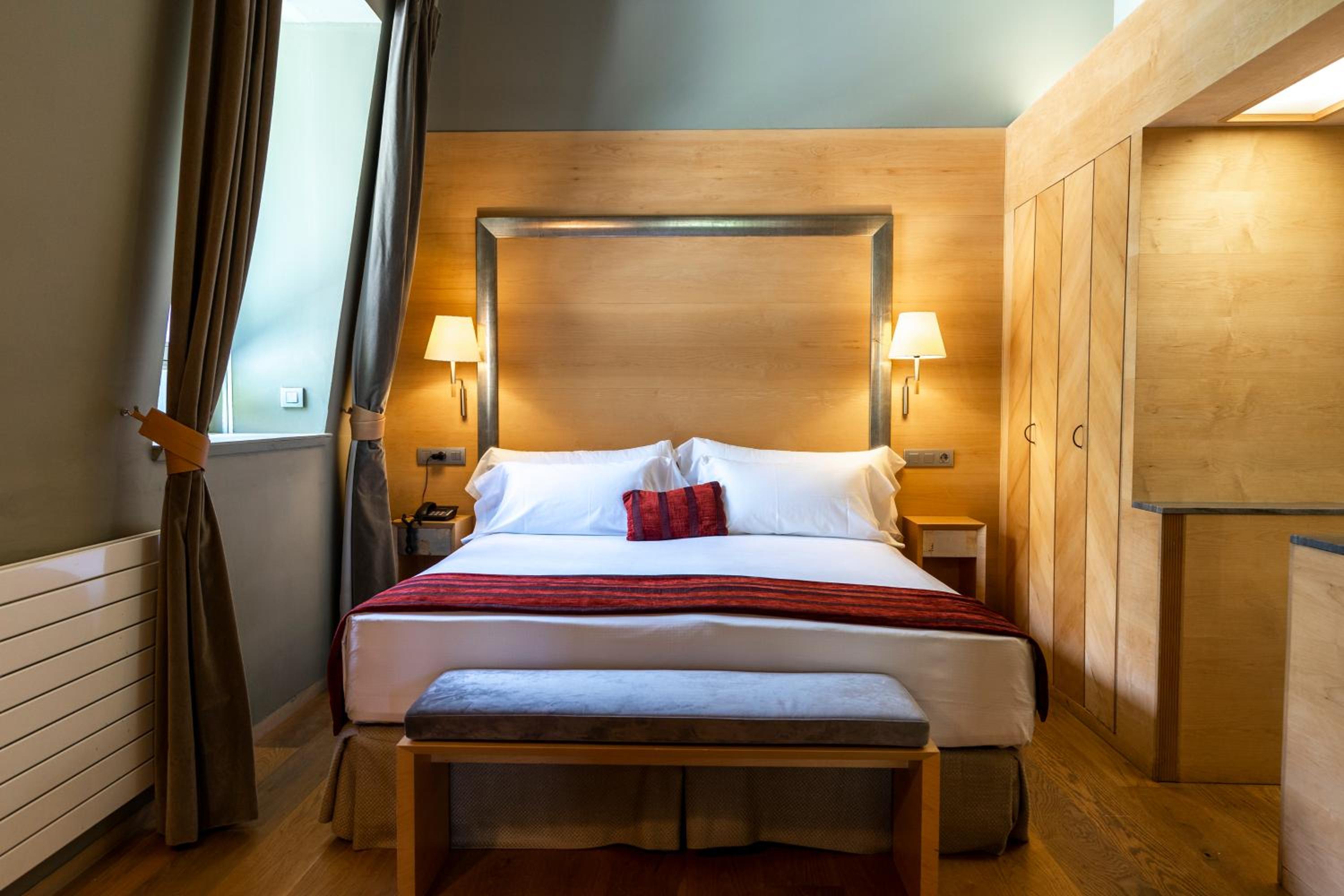 Superior Double Room - Photo 8