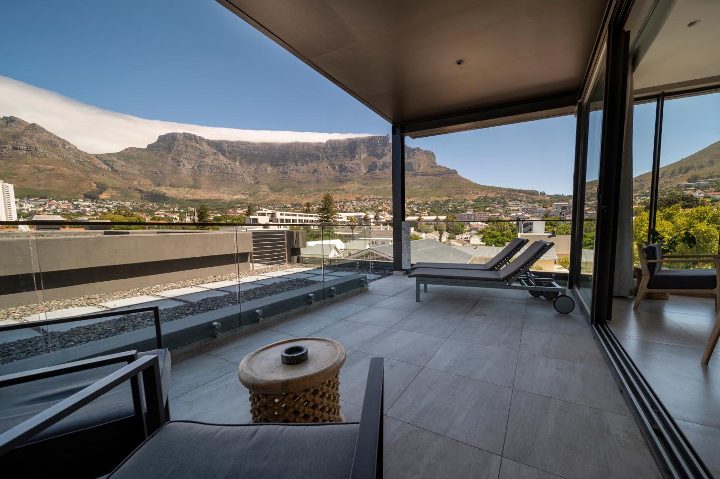 Penthouse Suite - Photo 20