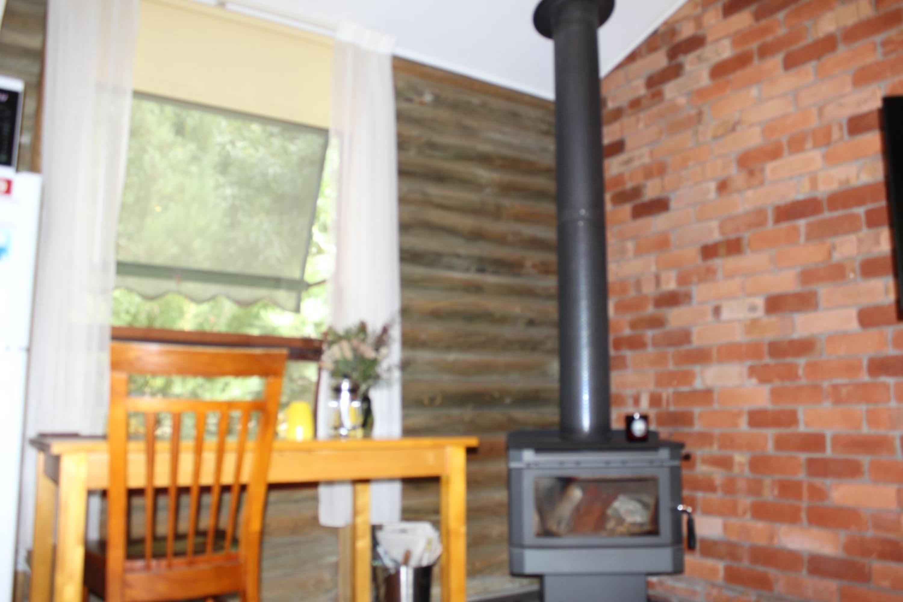 One-Bedroom Cottage with Spa Bath photo 3