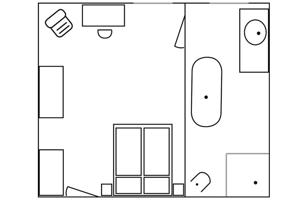 Deluxe Double Room with Bath photo 2
