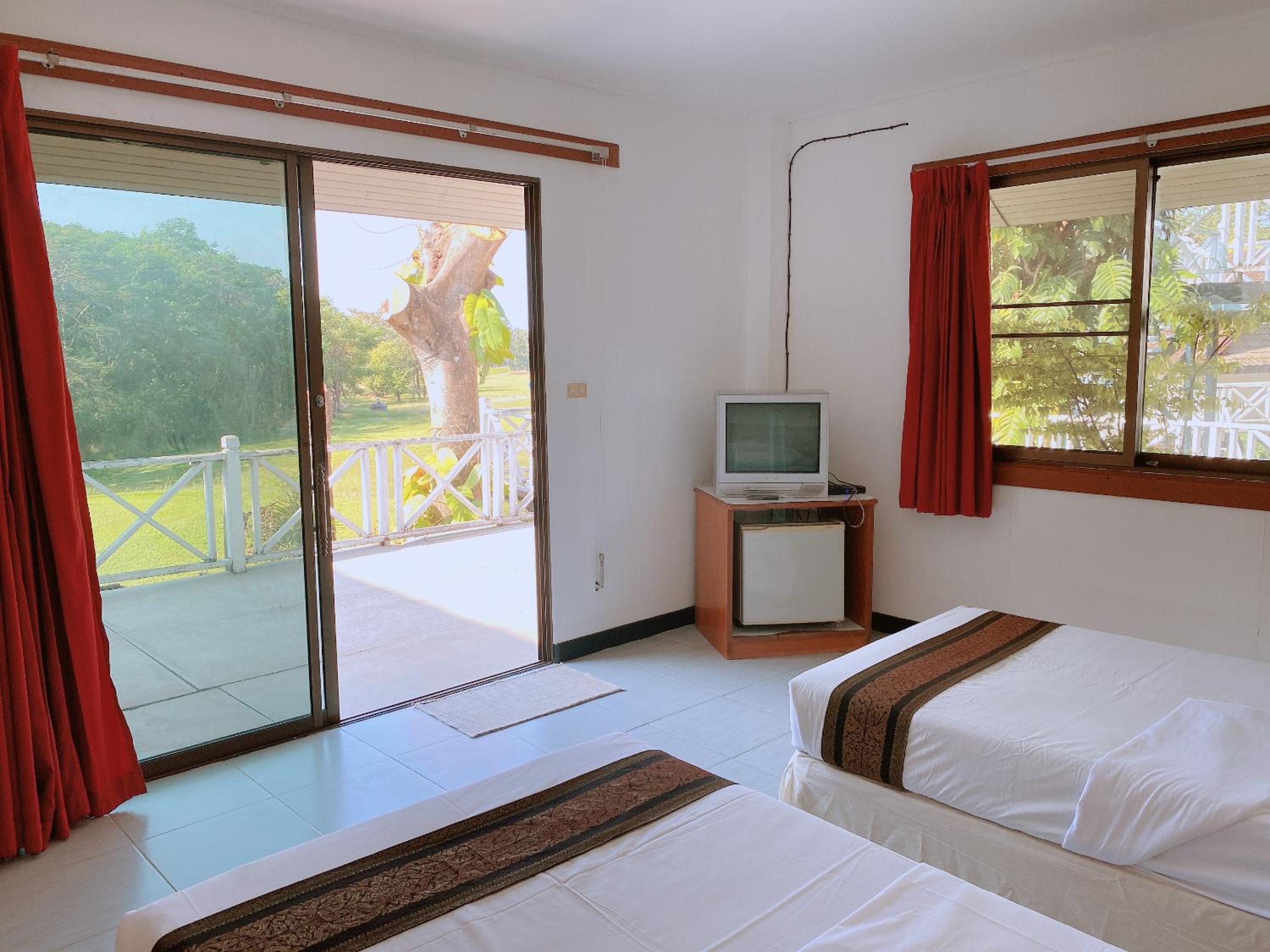 Superior Twin Room - Photo 9