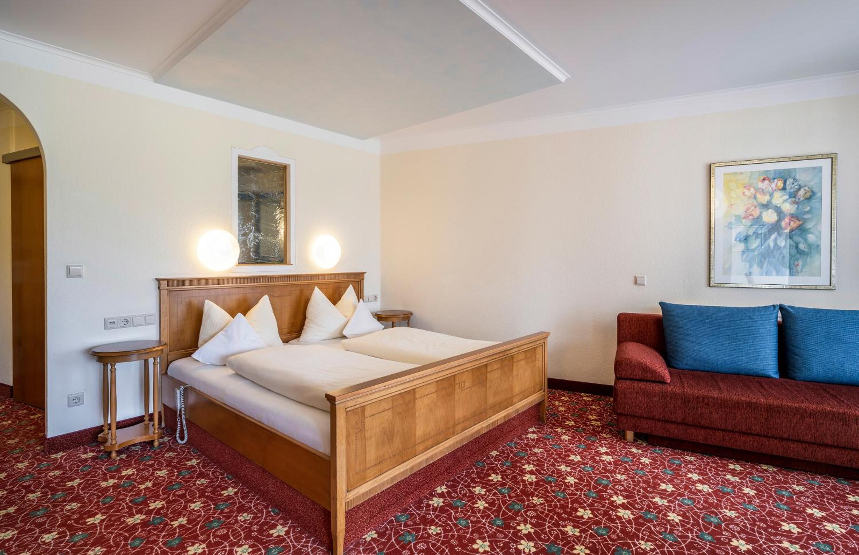 Large Double Room photo 2