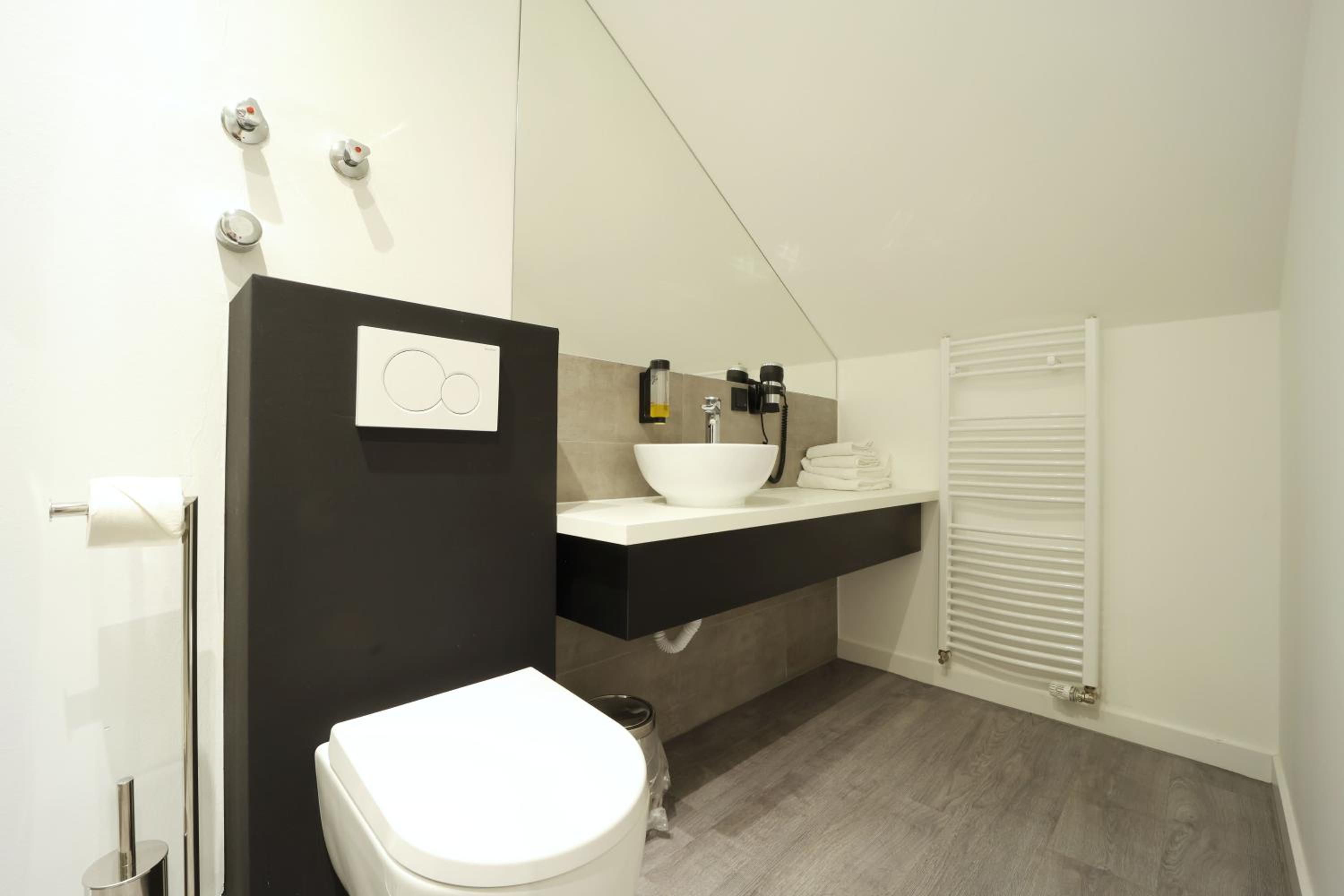 Premium Studio - Photo 5