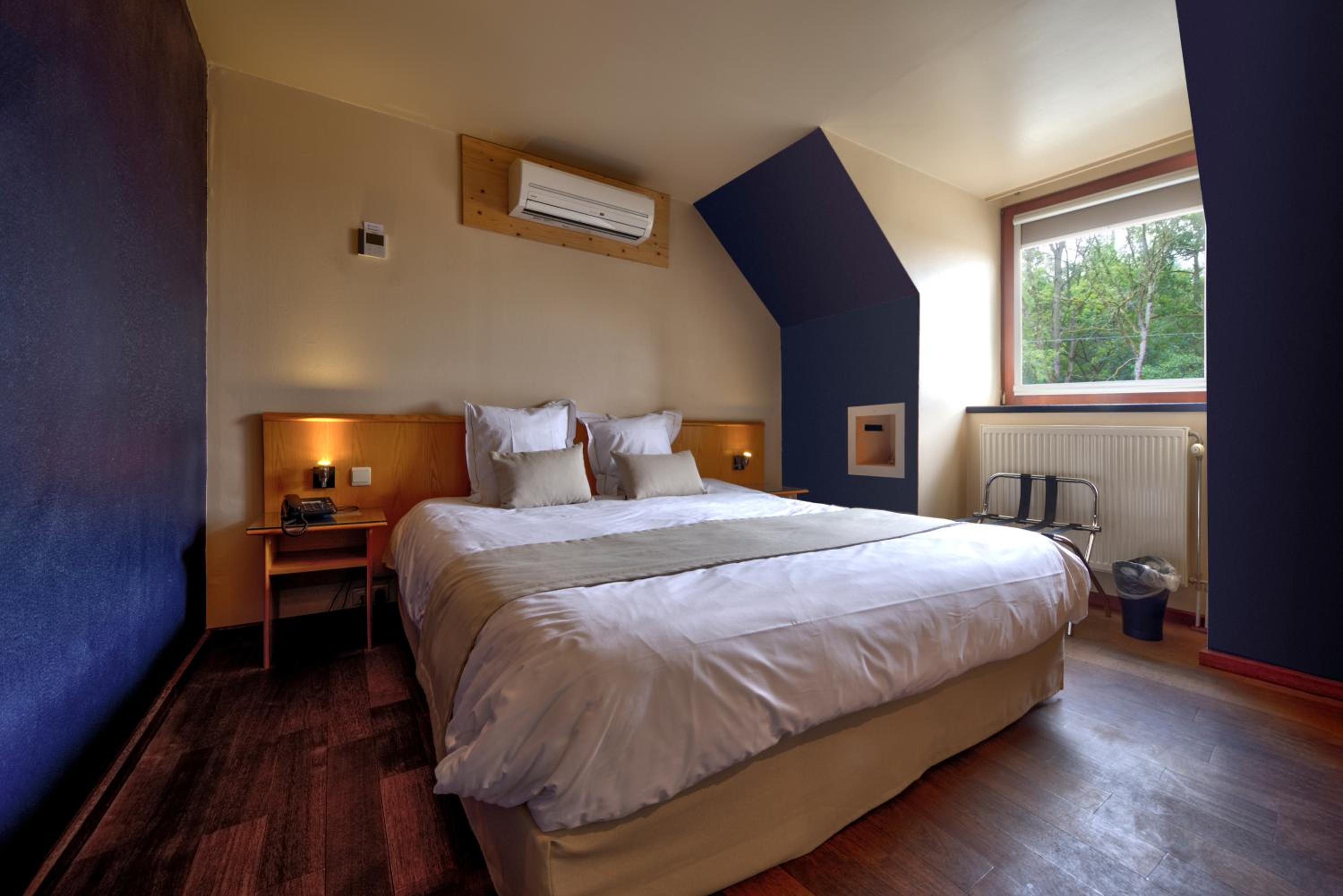 Double Room with Garden View - Photo 5