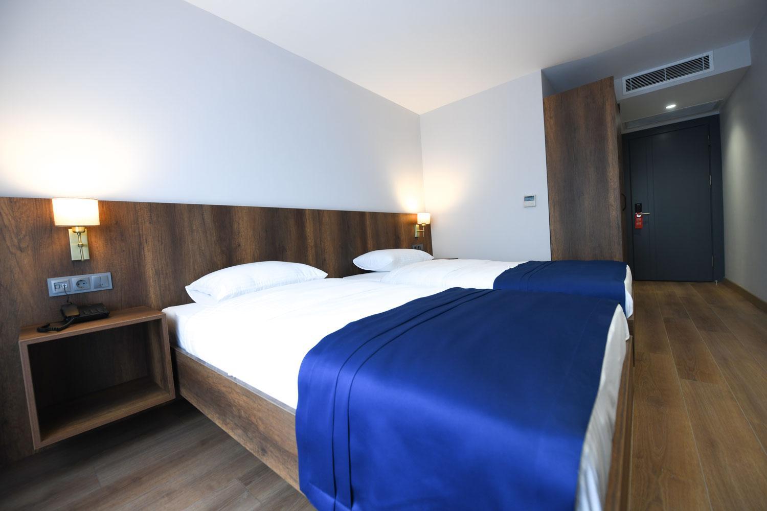 Standard Triple Room - Photo 3