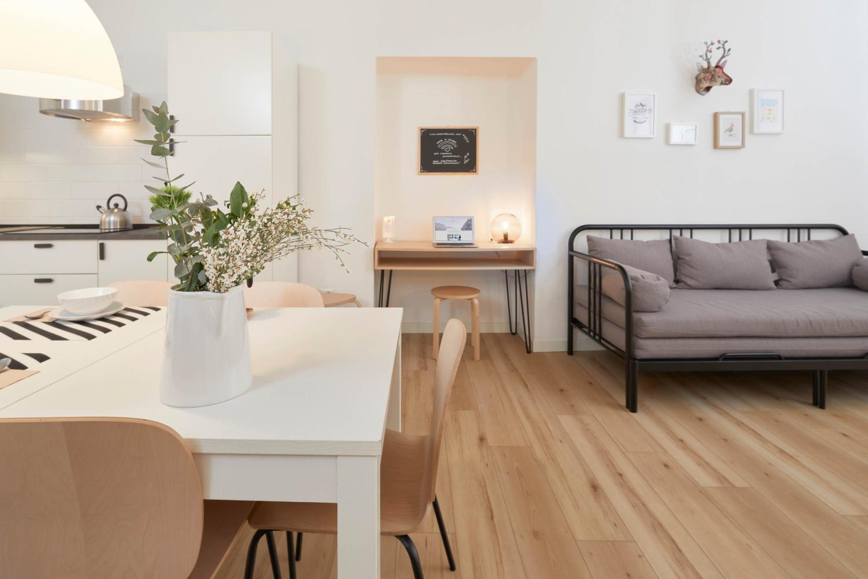 One-Bedroom Apartment