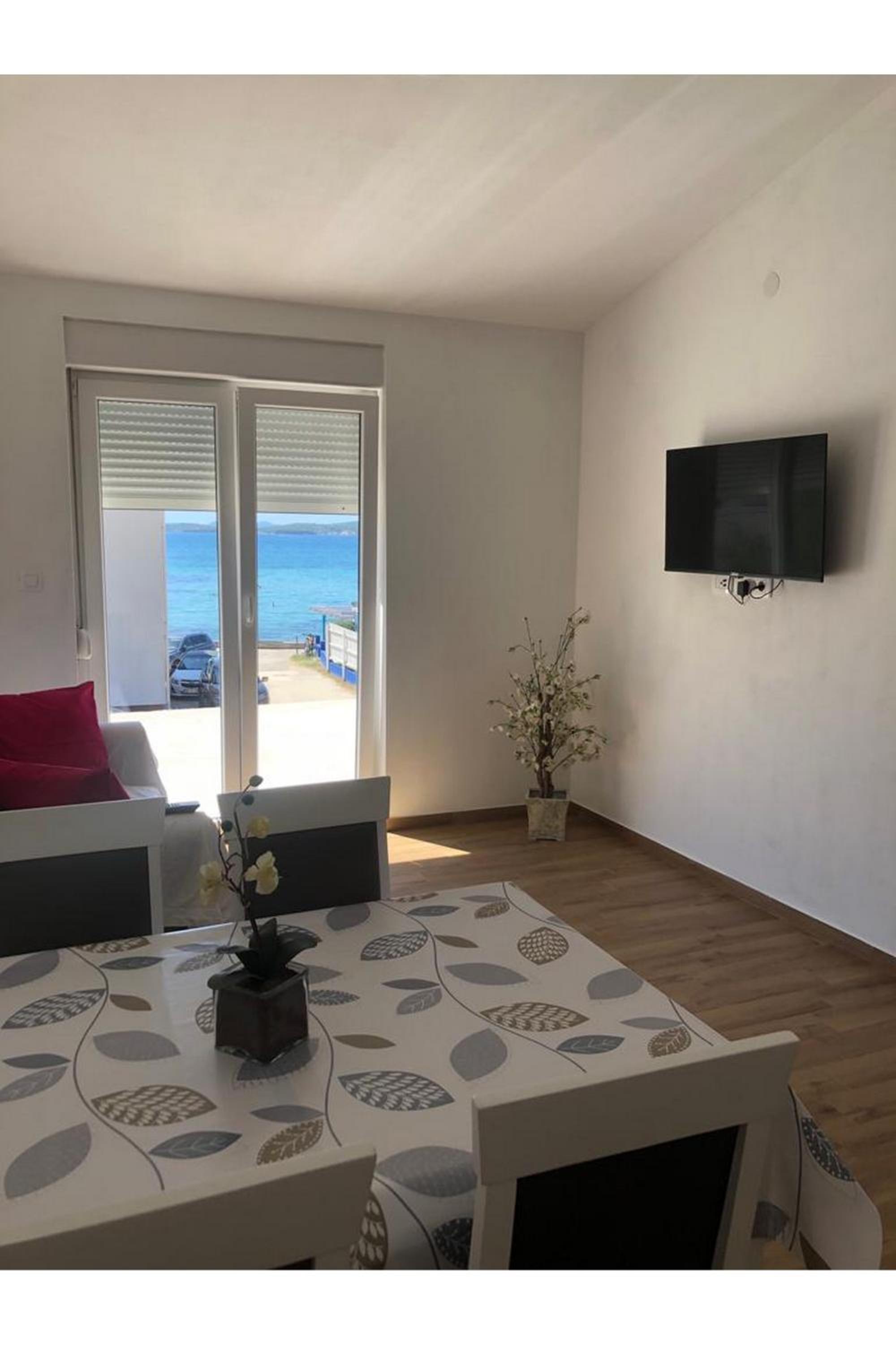 One Bedroom Apartment with Balcony photo 1