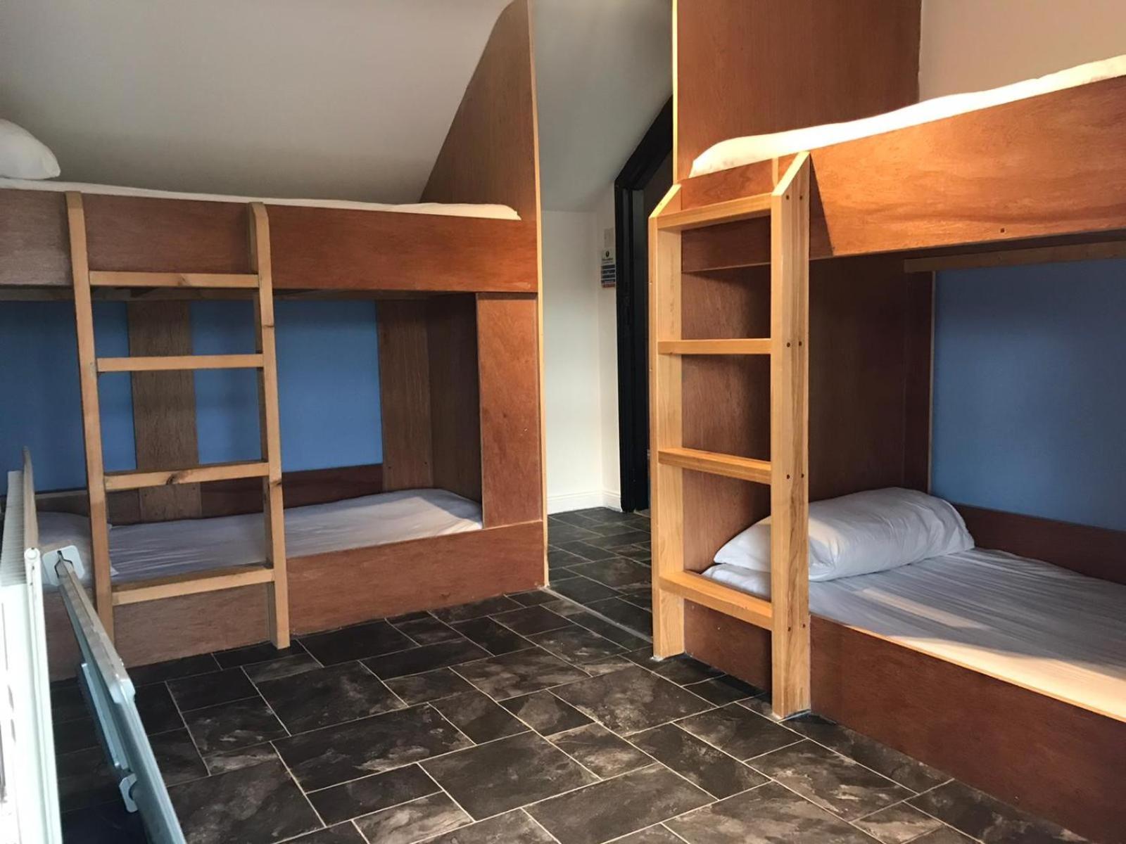 Bed in 4-Bed Mixed Dormitory Room photo 1