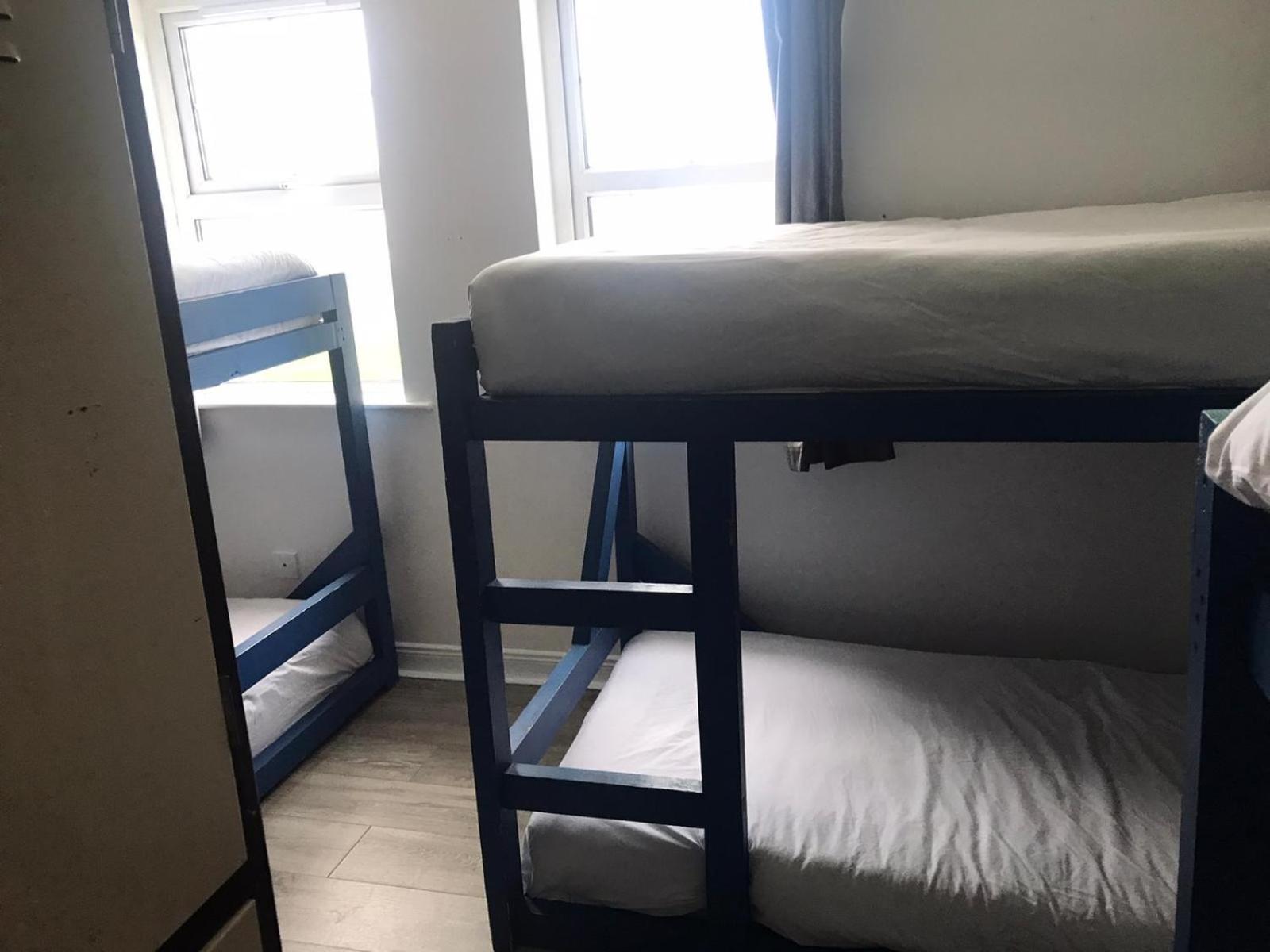 Bed in 6-Bed Mixed Dormitory Room photo 3