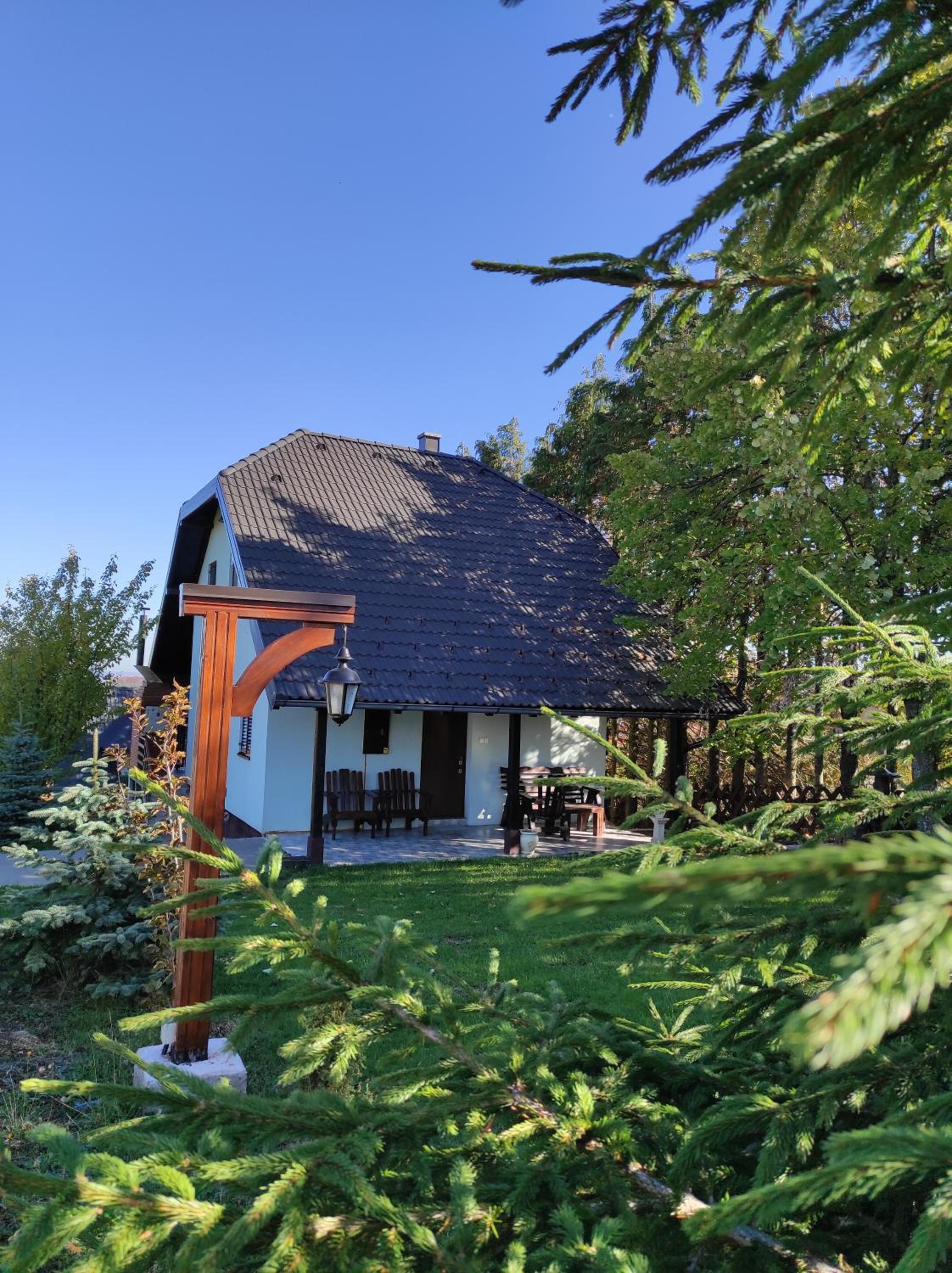 Three-Bedroom Villa photo 2