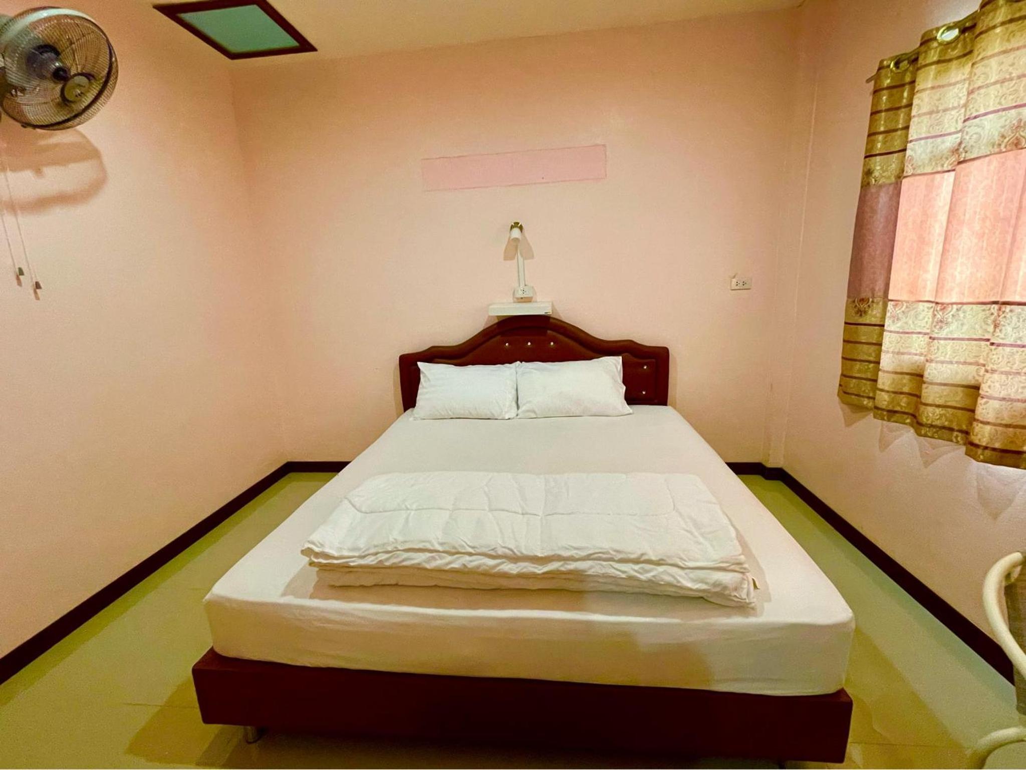 Double Room - Photo 3