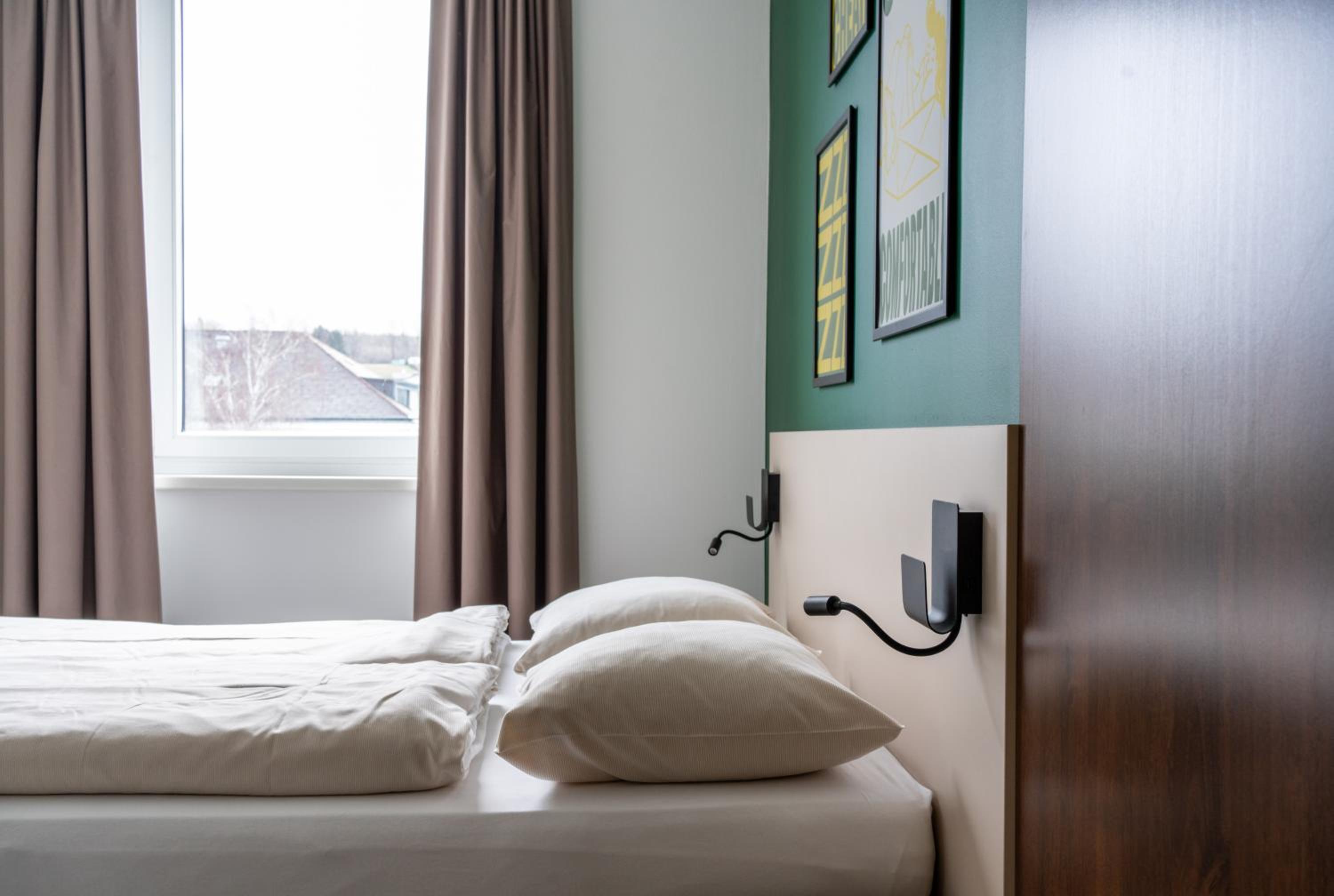 Double Room - Disability Access photo 2