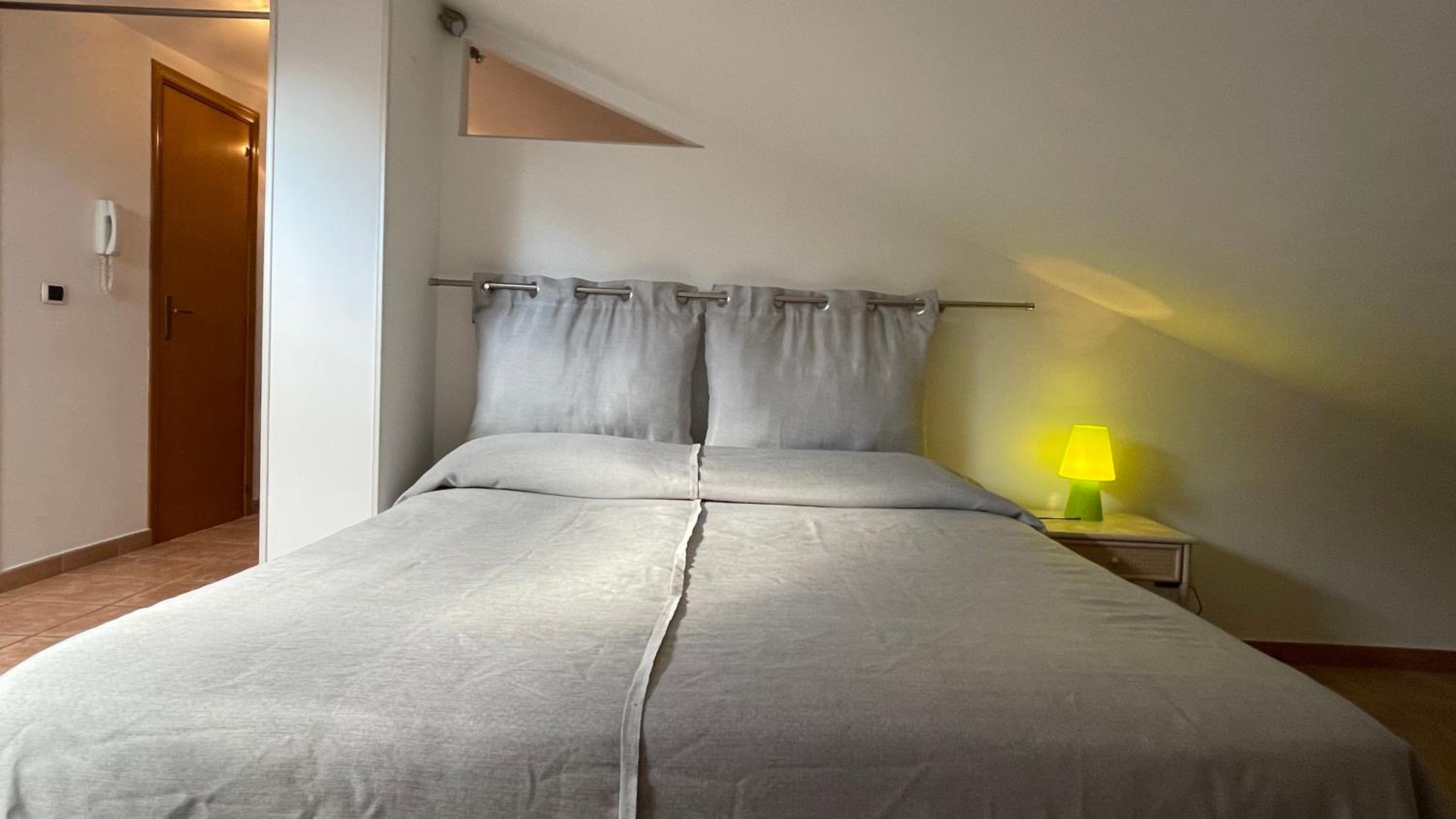 Penthouse Apartment - Photo 3