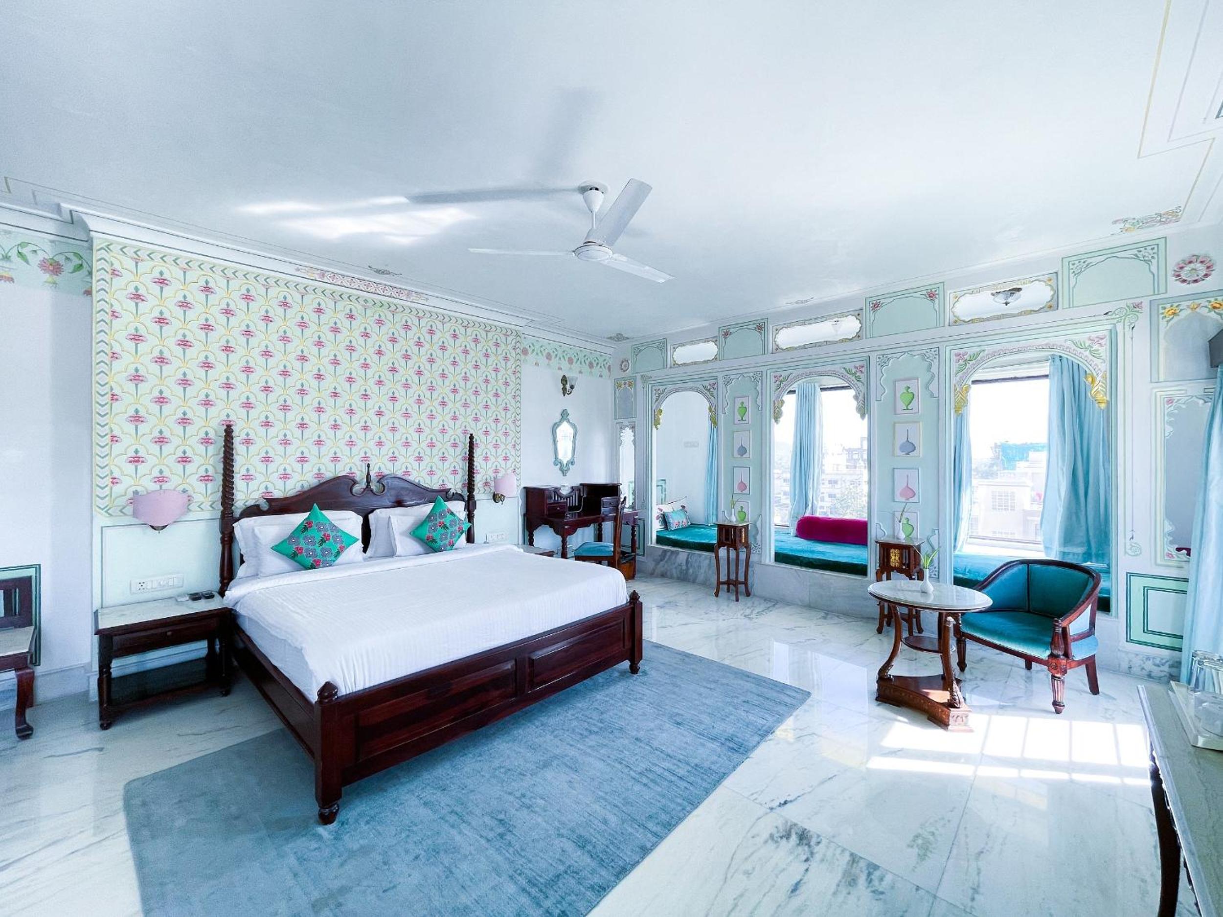 Lake View Suite Room: Complimentary Hi-Tea 04.00- 05.00 PM photo 1