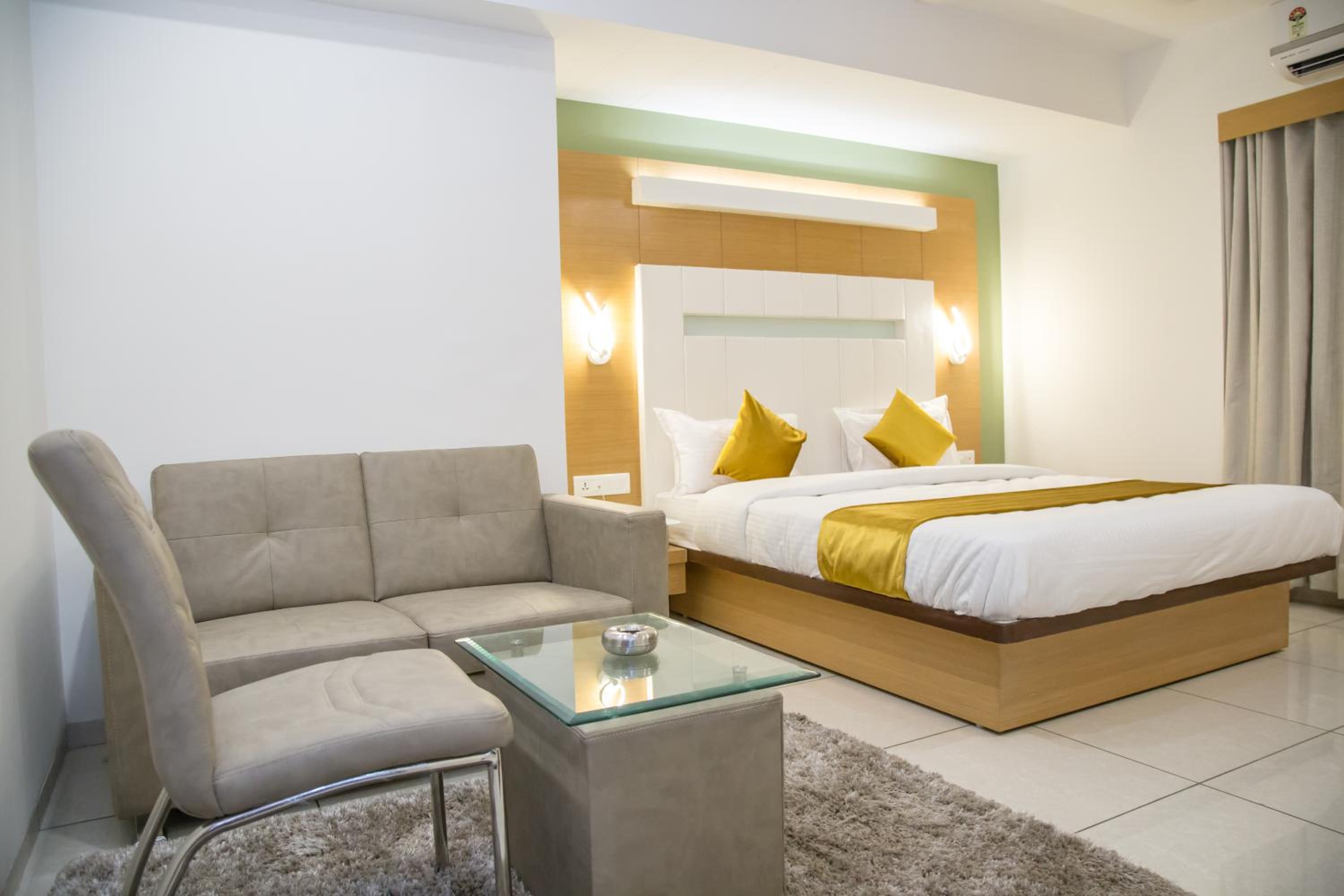 Superior King Room photo 1
