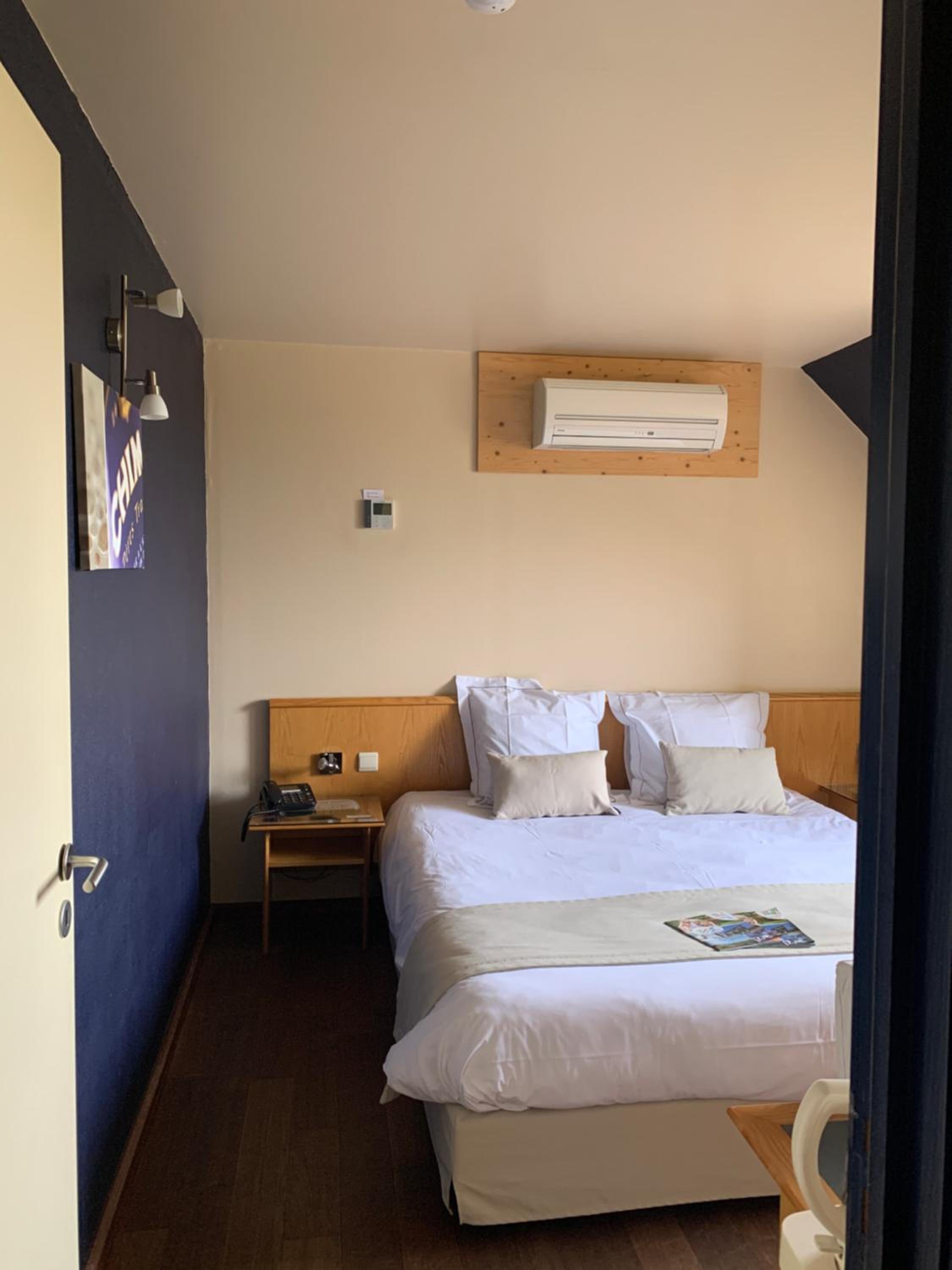 Double Room with Garden View - Photo 2