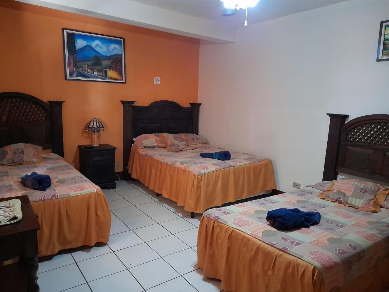 Triple Room with Private Bathroom photo 1