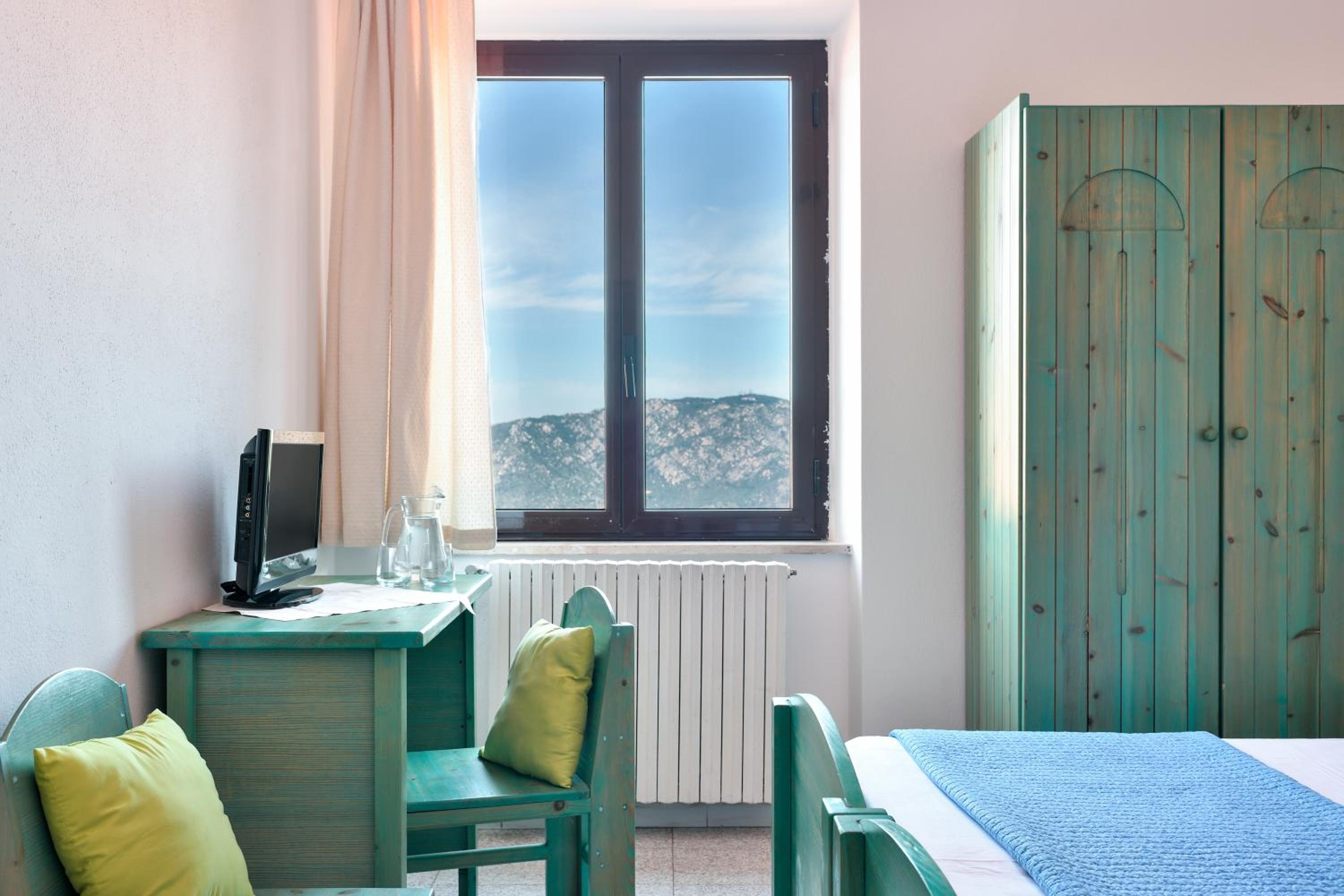 Double or Twin Room with View