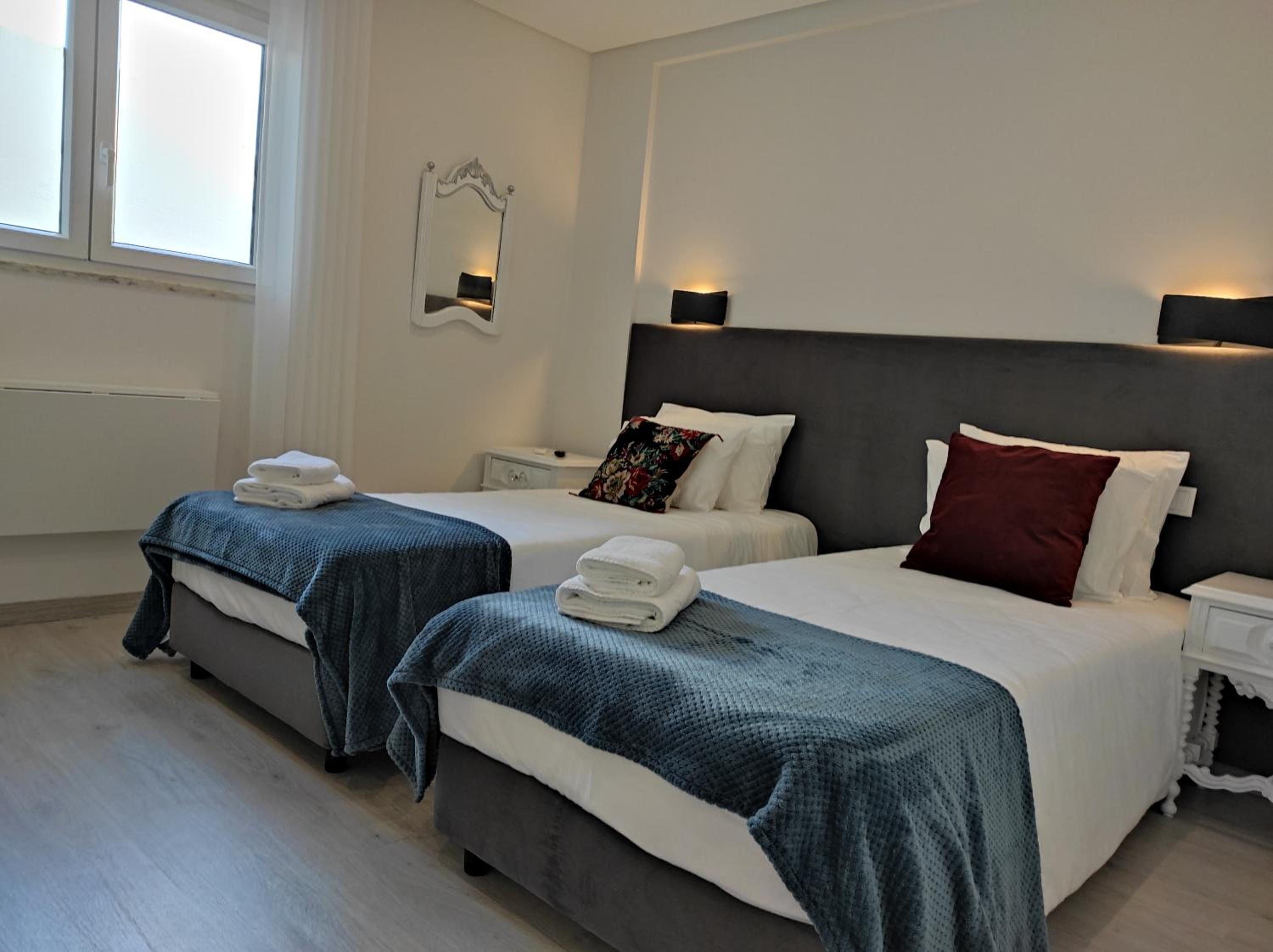 Twin Room - Disability Access photo 1