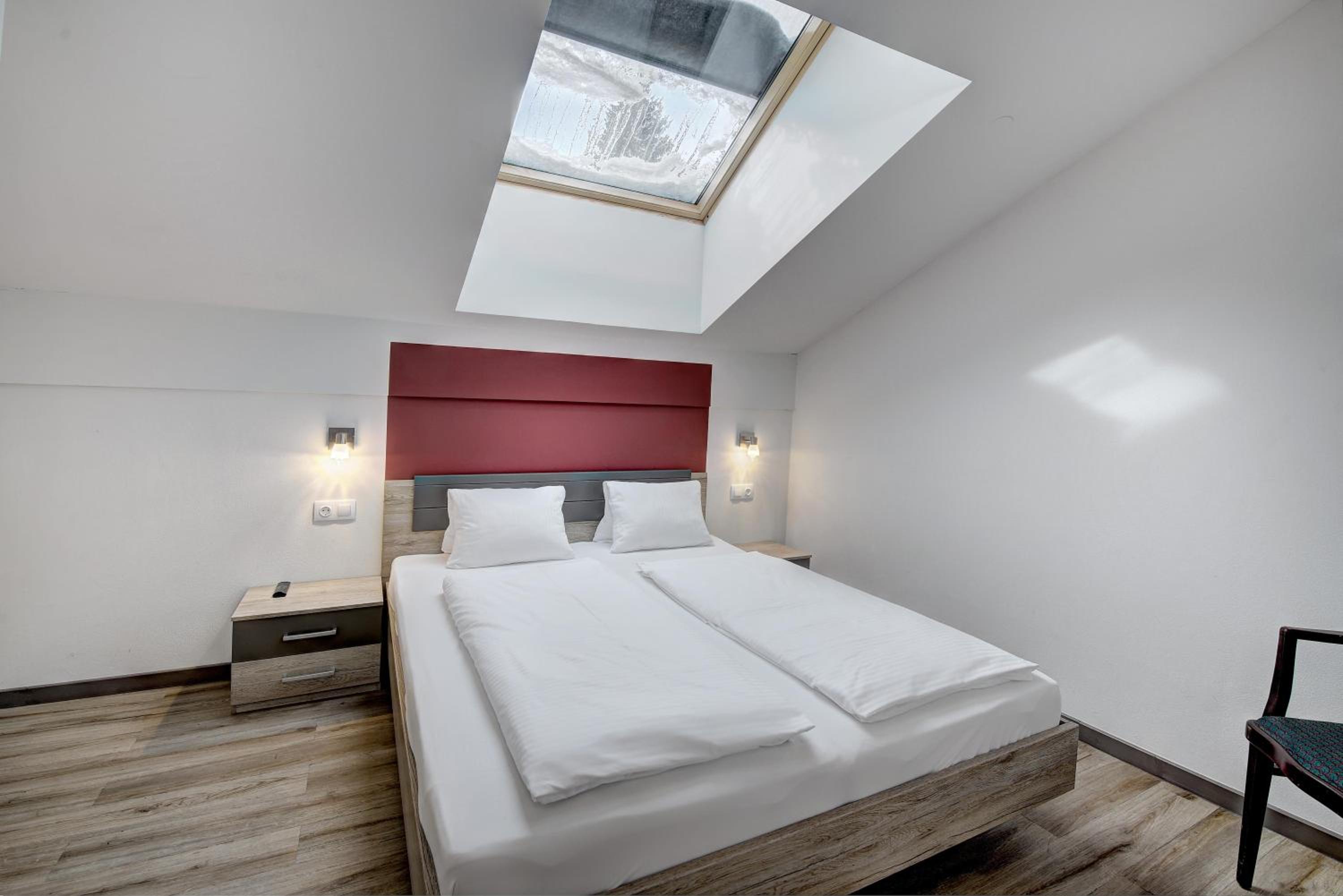 Two-Bedroom Apartment With Shower