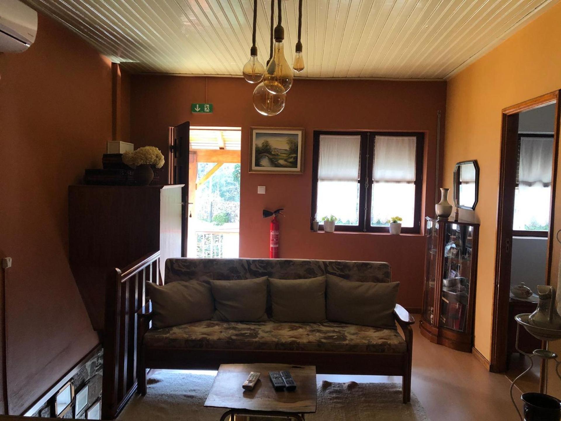 Two-Bedroom Townhouse - Photo 9