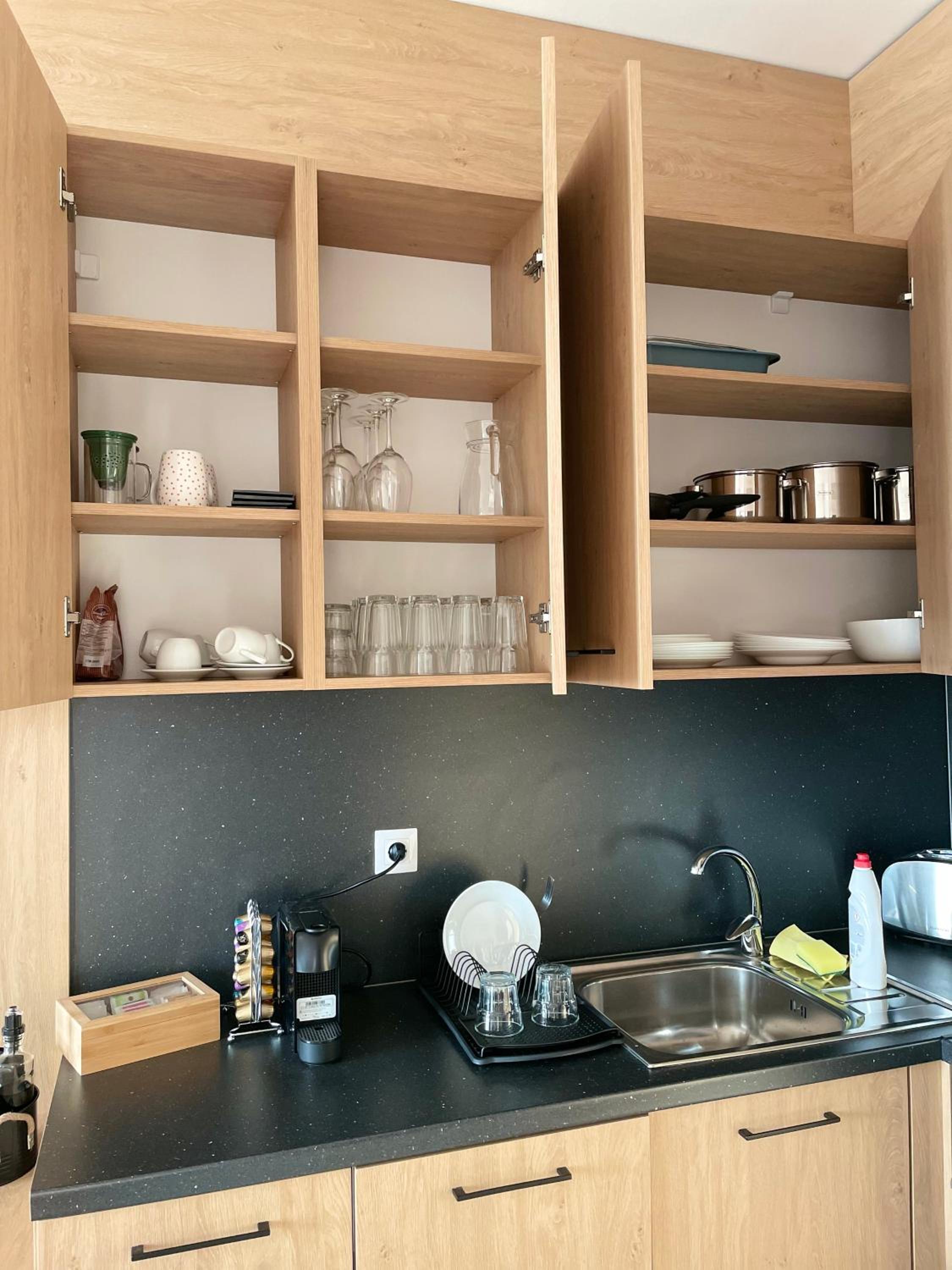 One-Bedroom Apartment - Photo 34