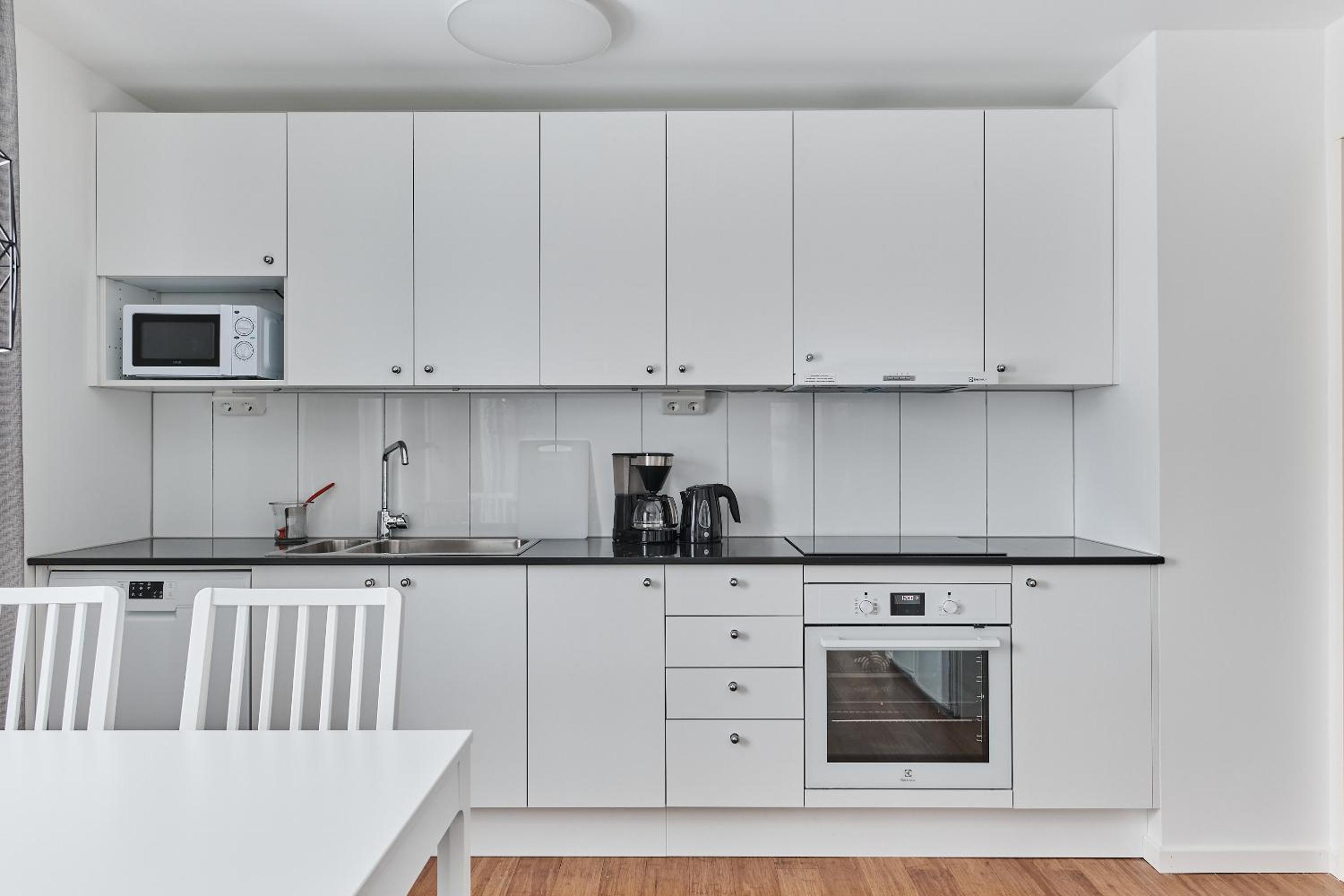 Two-Bedroom Apartment - Photo 8