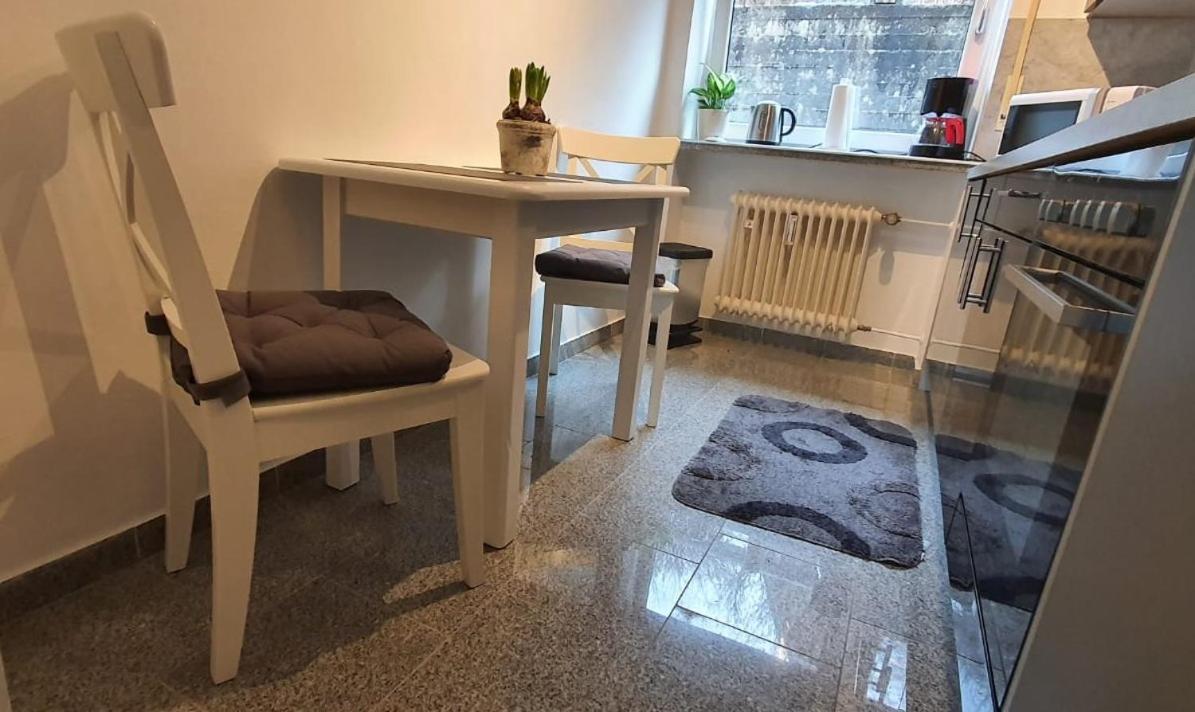 Two-Bedroom Apartment - Photo 3