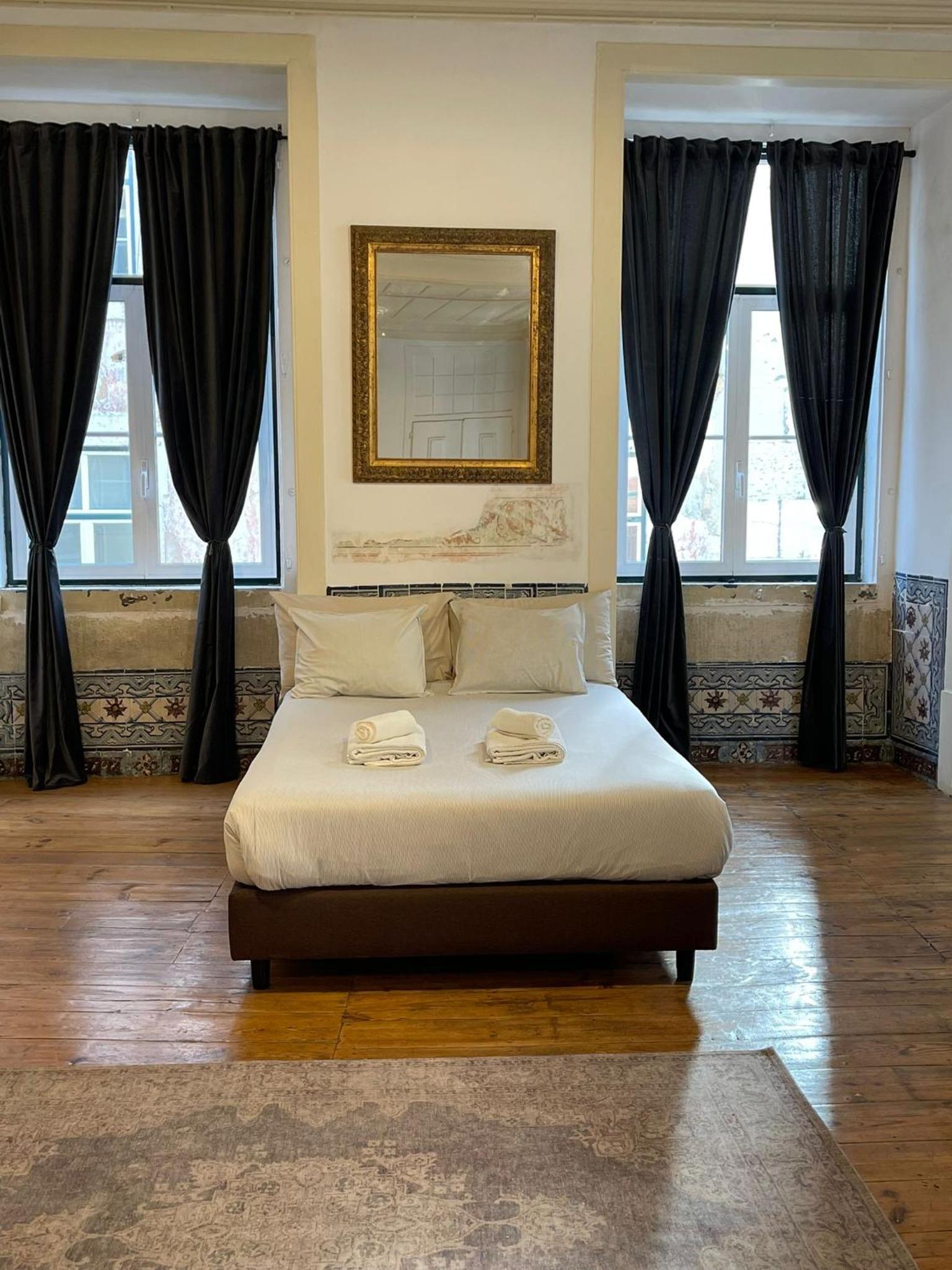 Two-Bedroom Suite - Photo 13