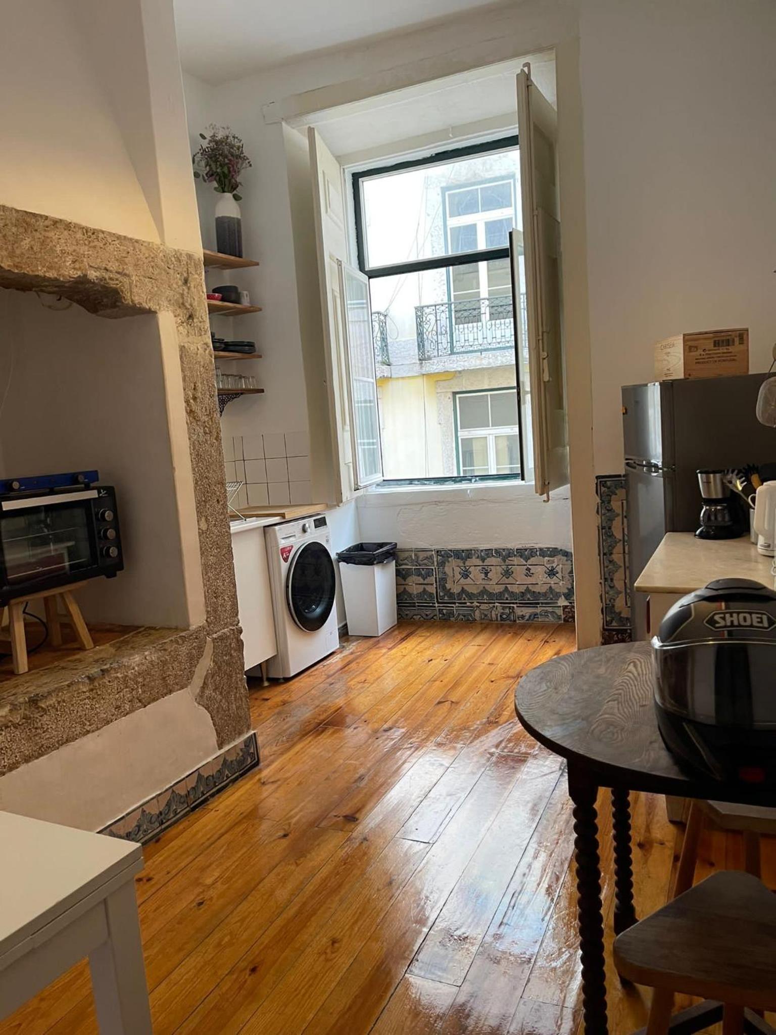 Two-Bedroom Suite - Photo 16