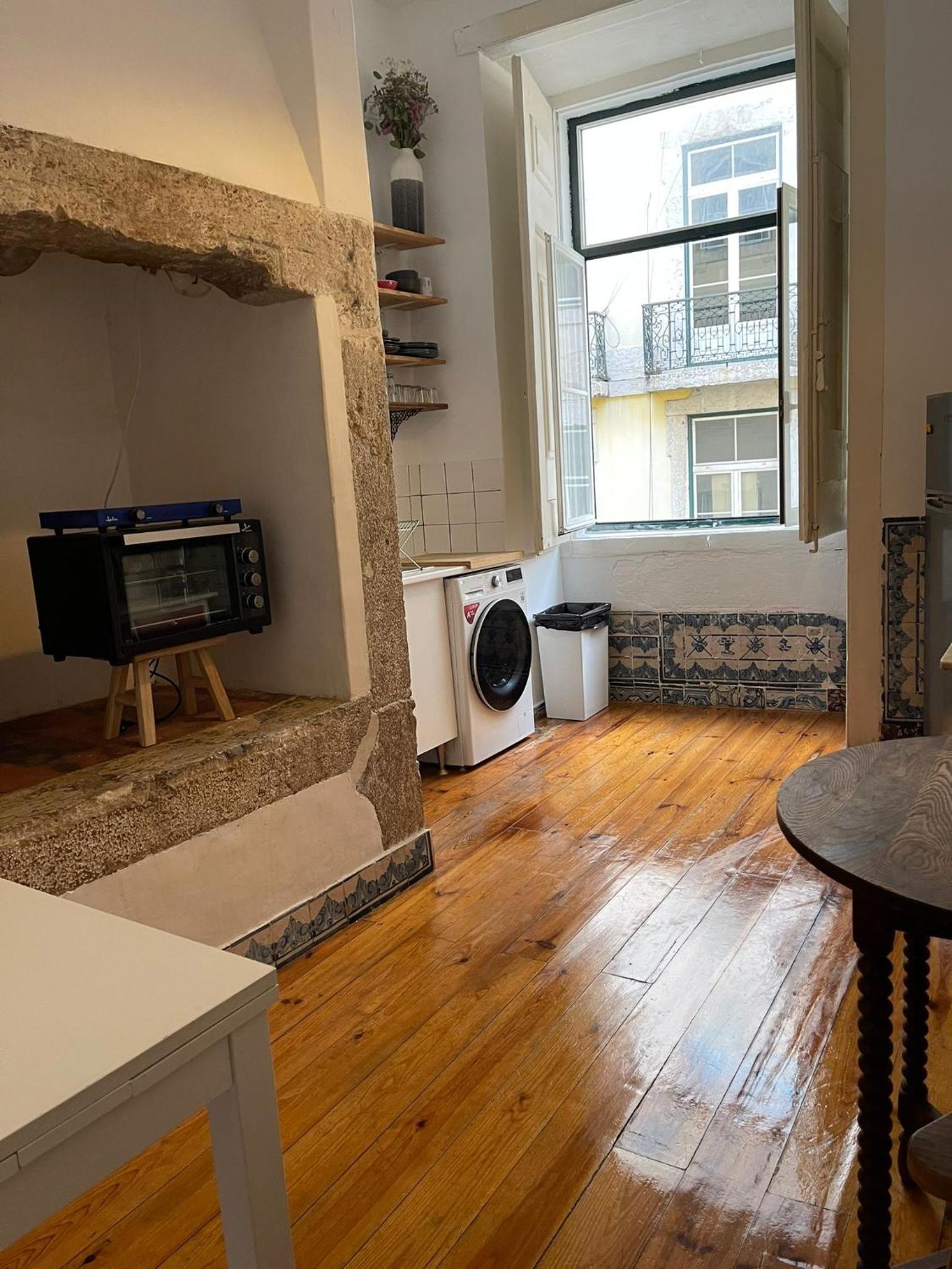 Two-Bedroom Suite - Photo 19