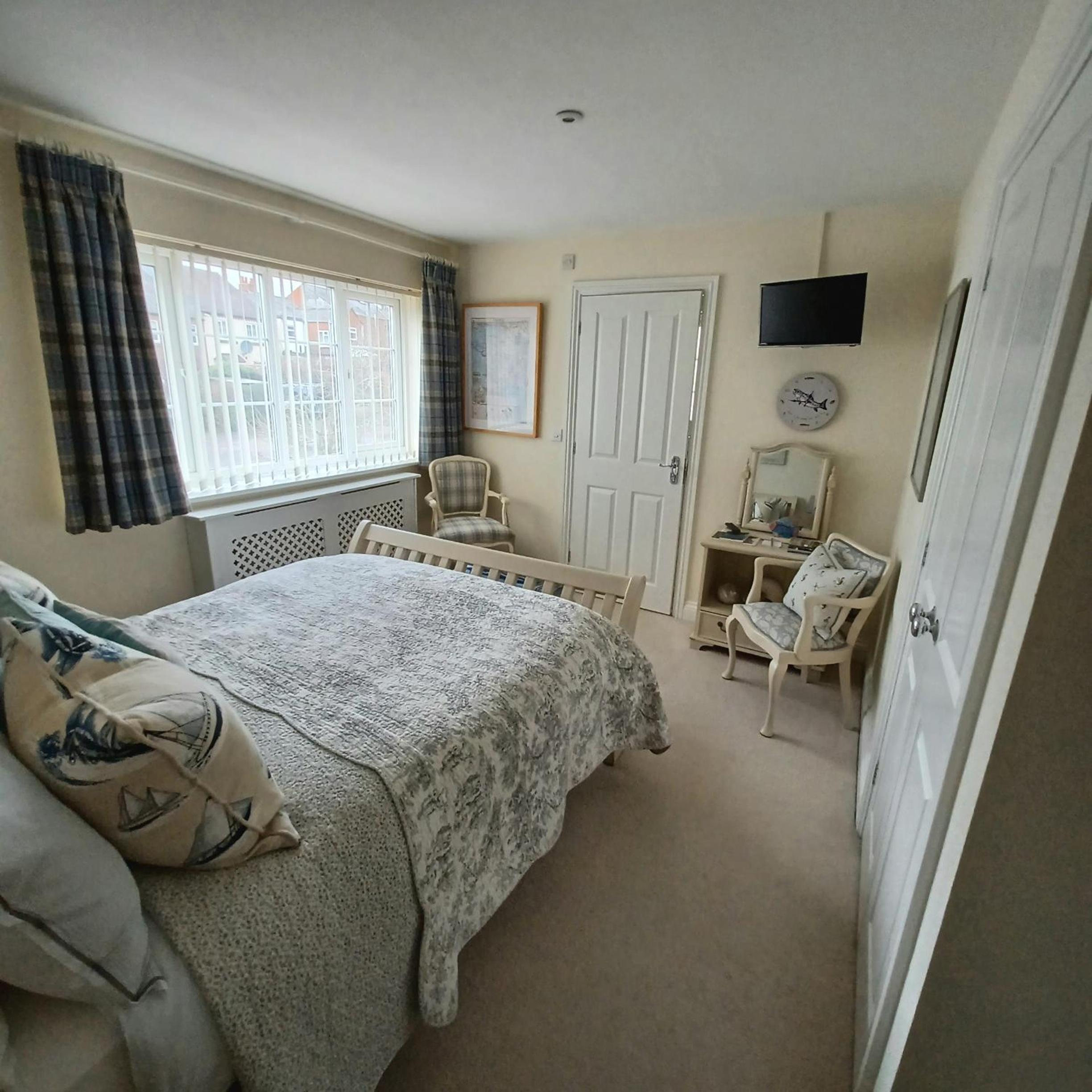 Marine Double Room photo 3