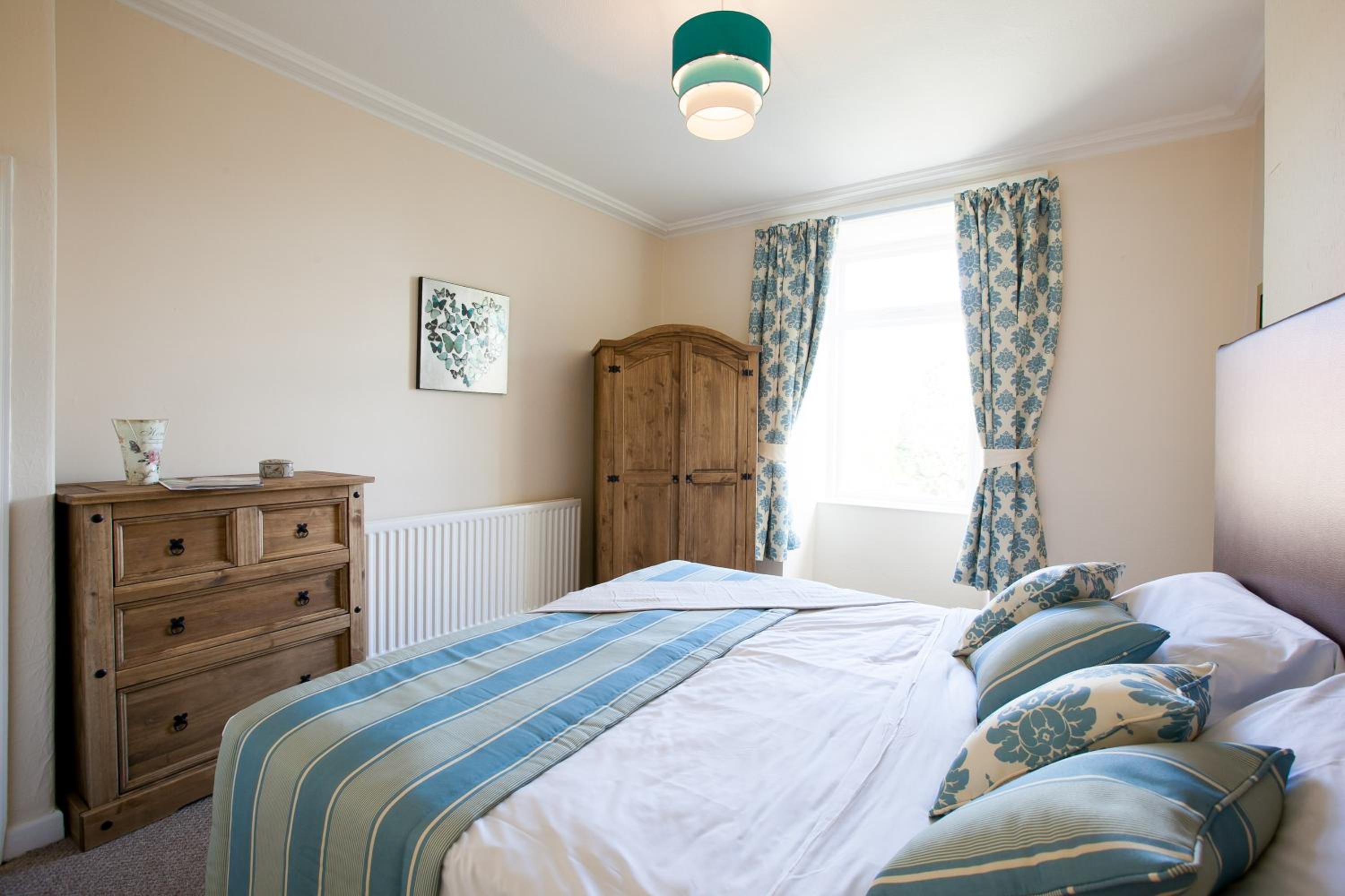 Three-Bedroom House photo 1