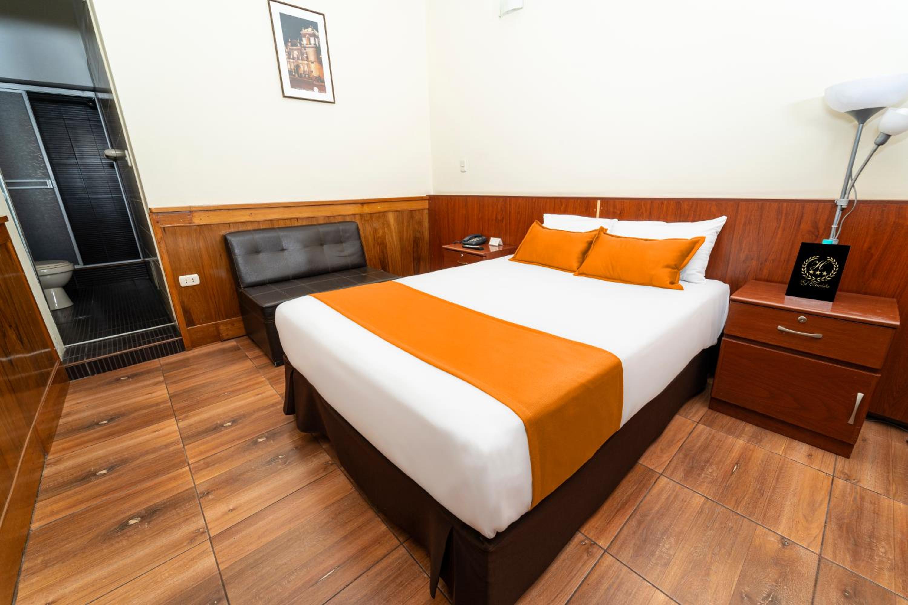 Single Room with Private Bathroom
