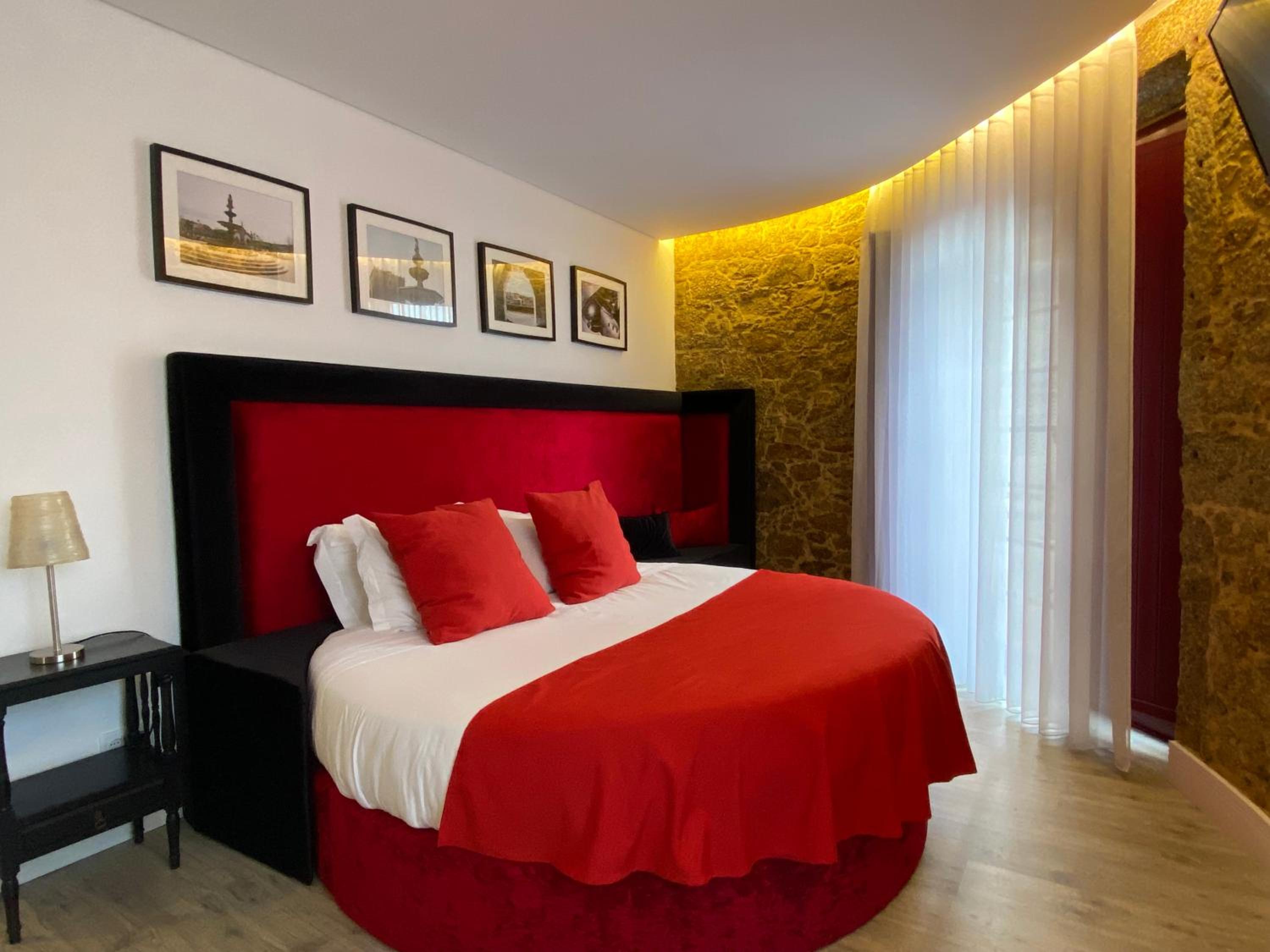 Suite with River View - Photo 2
