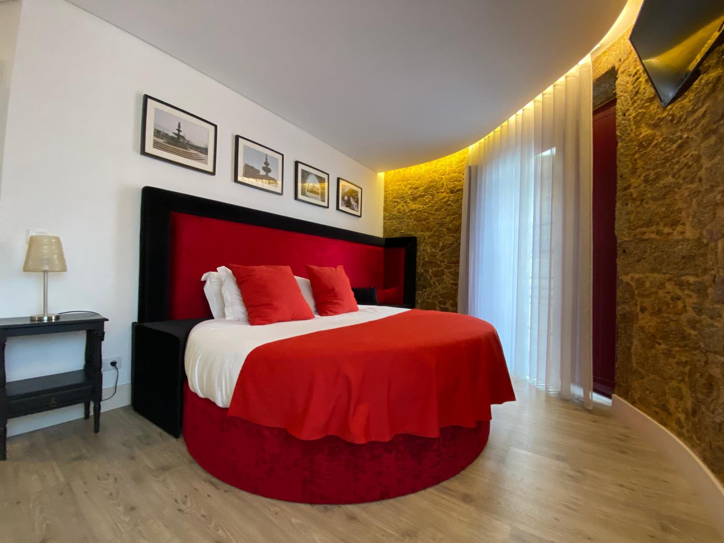 Suite with River View - Photo 1
