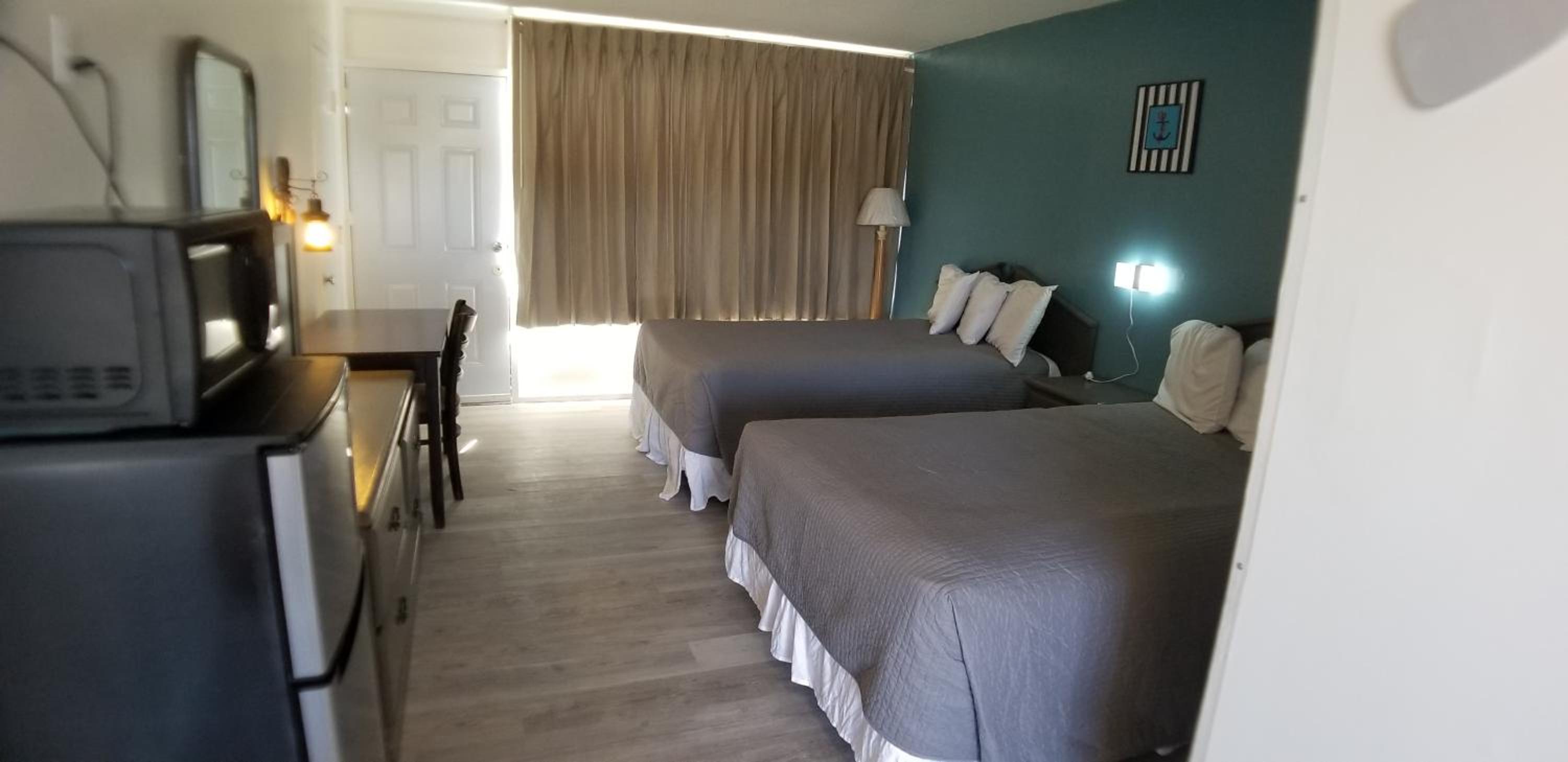 Double Room with Sea View - Photo 1