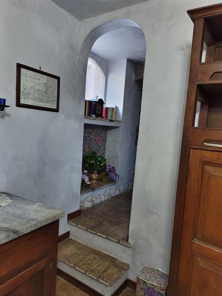Small Double Room - Photo 7