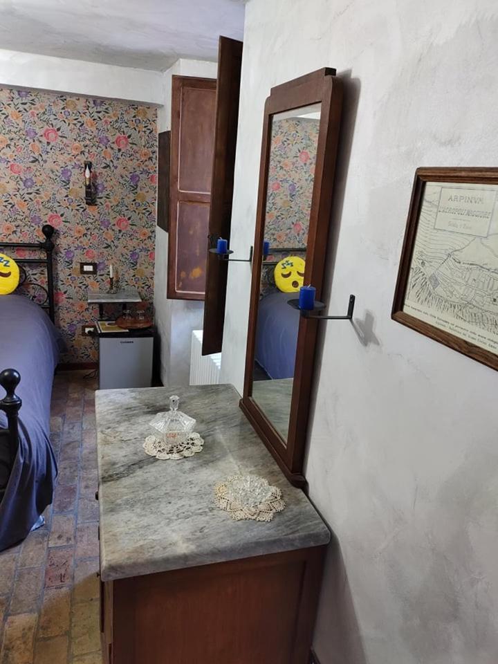 Small Double Room - Photo 4