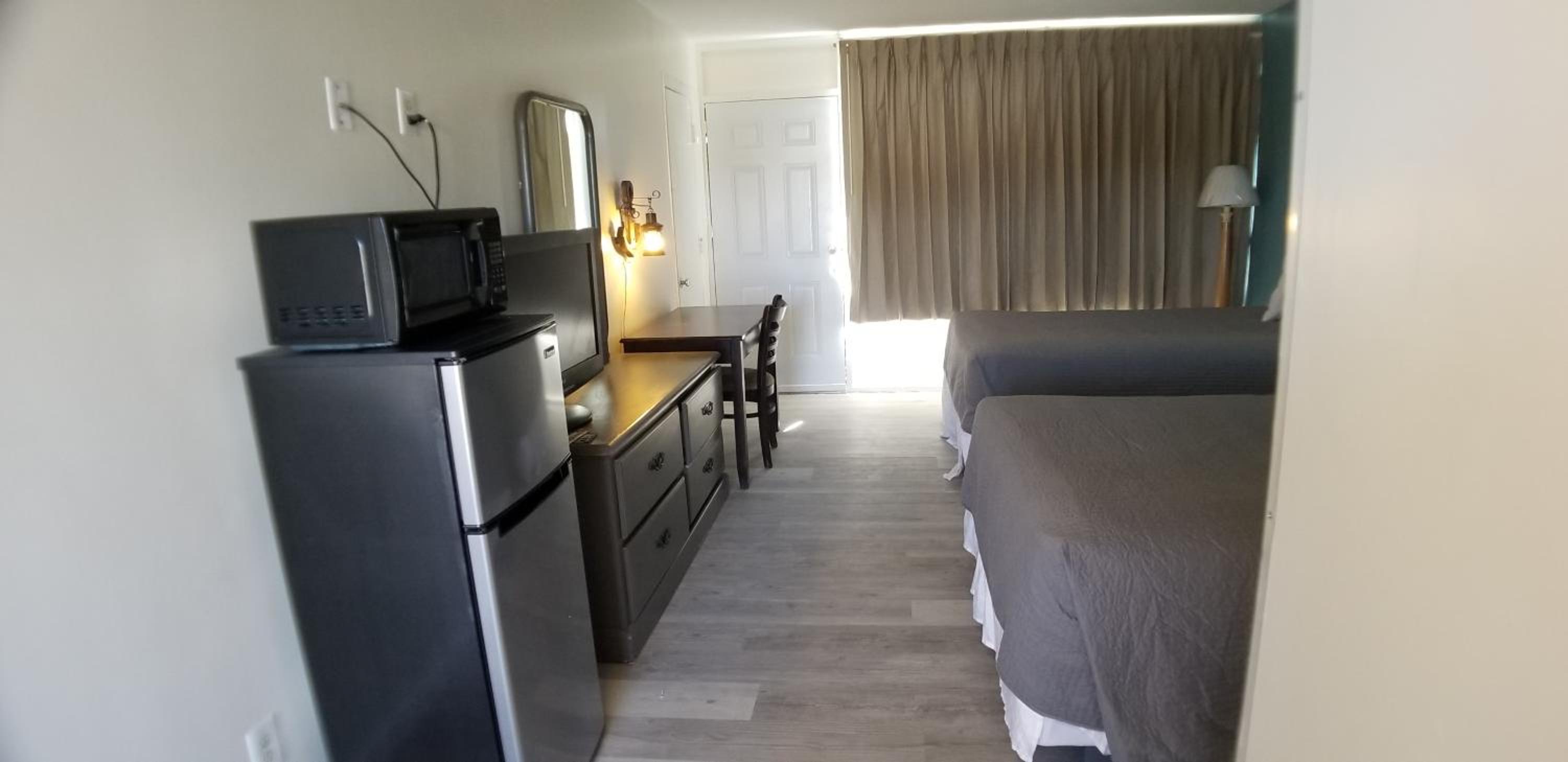 Double Room with Sea View - Photo 3
