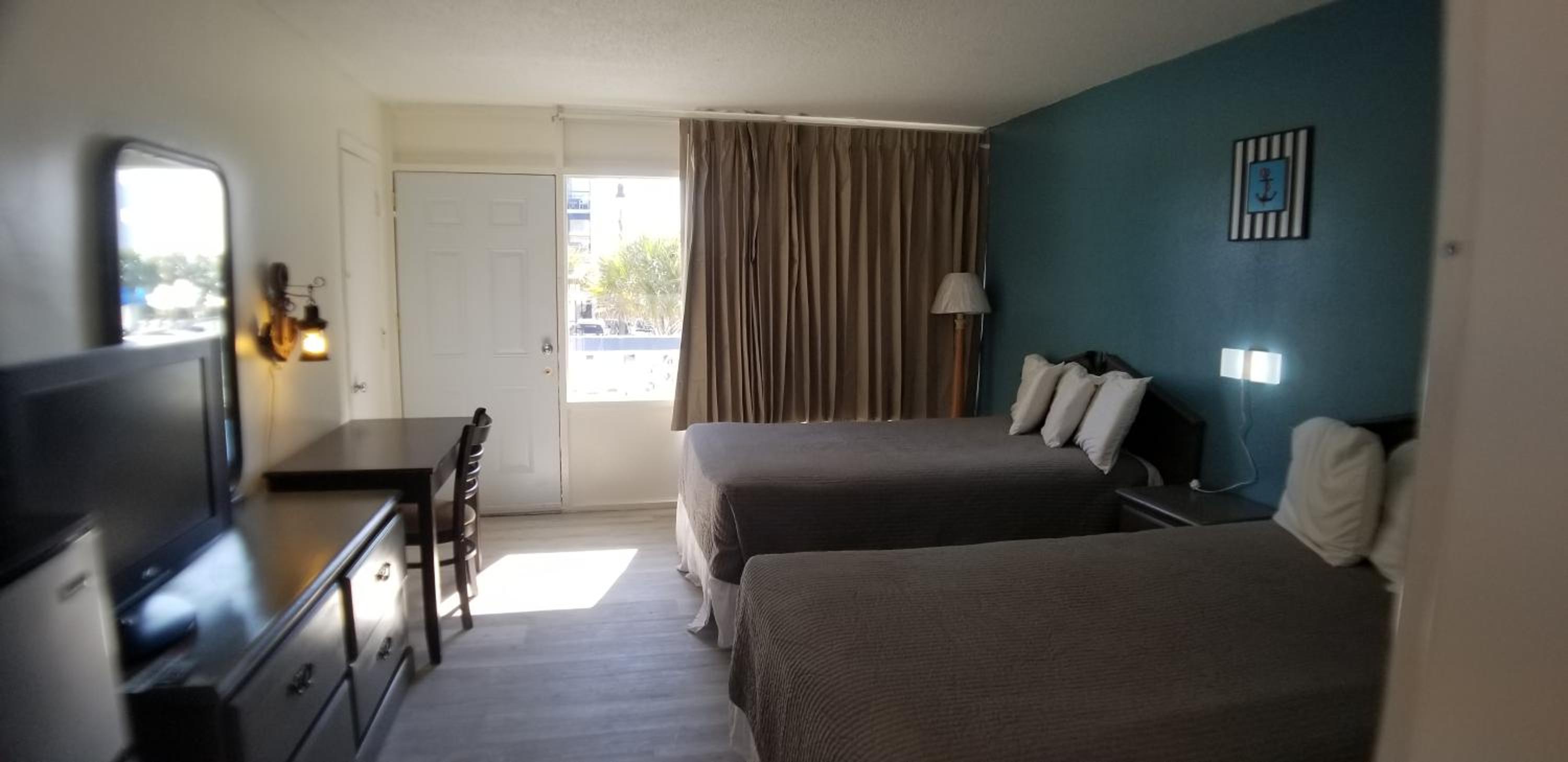 Double Room with Sea View - Photo 8