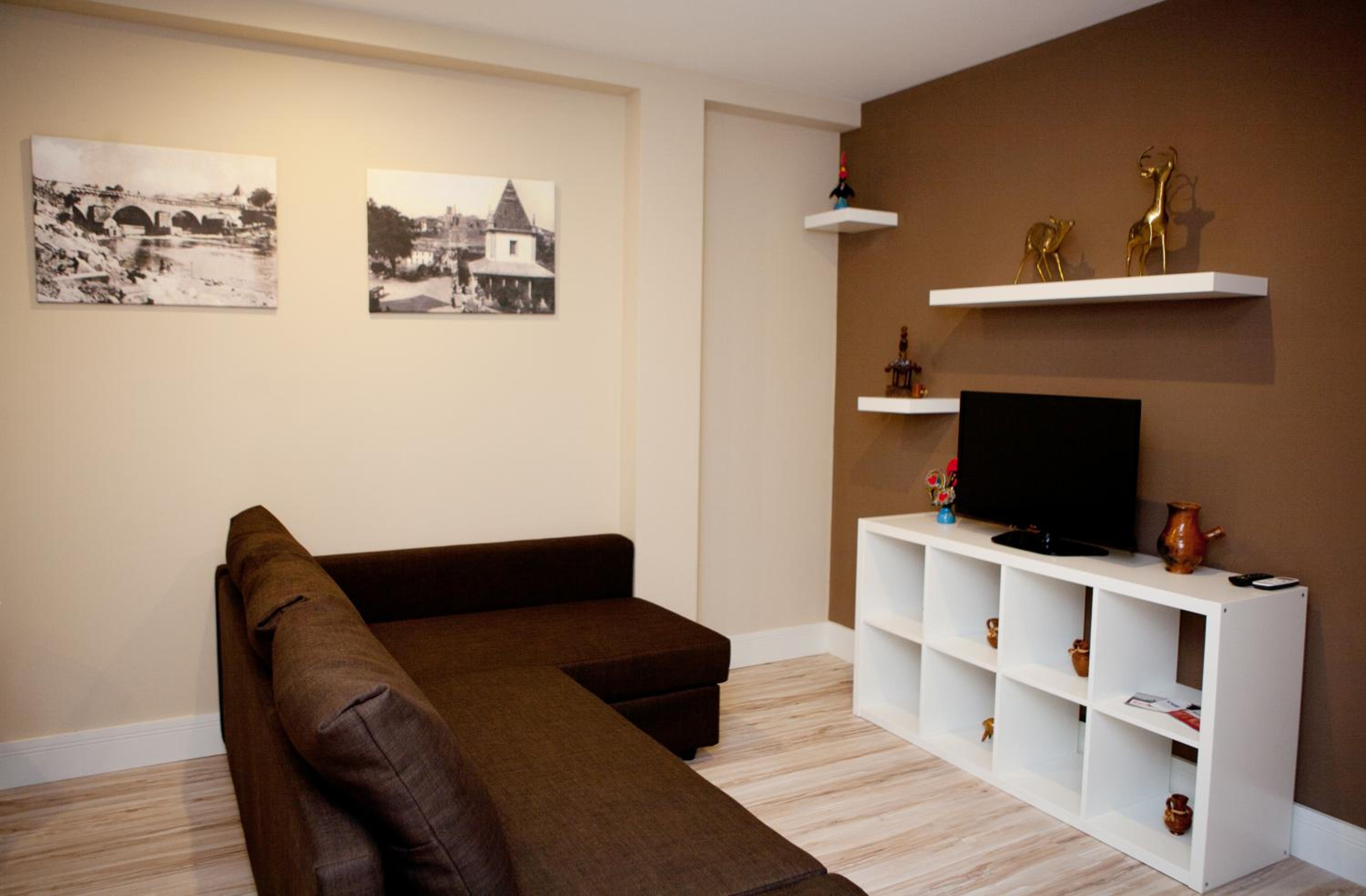 King Suite - Photo 4