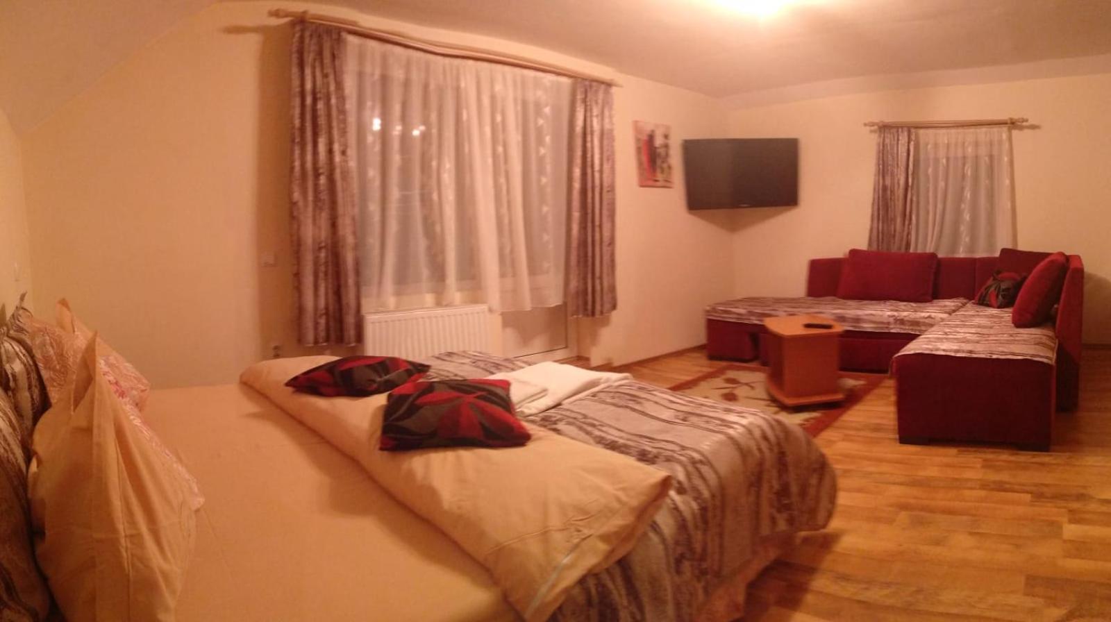 Family Room with Terrace photo 1